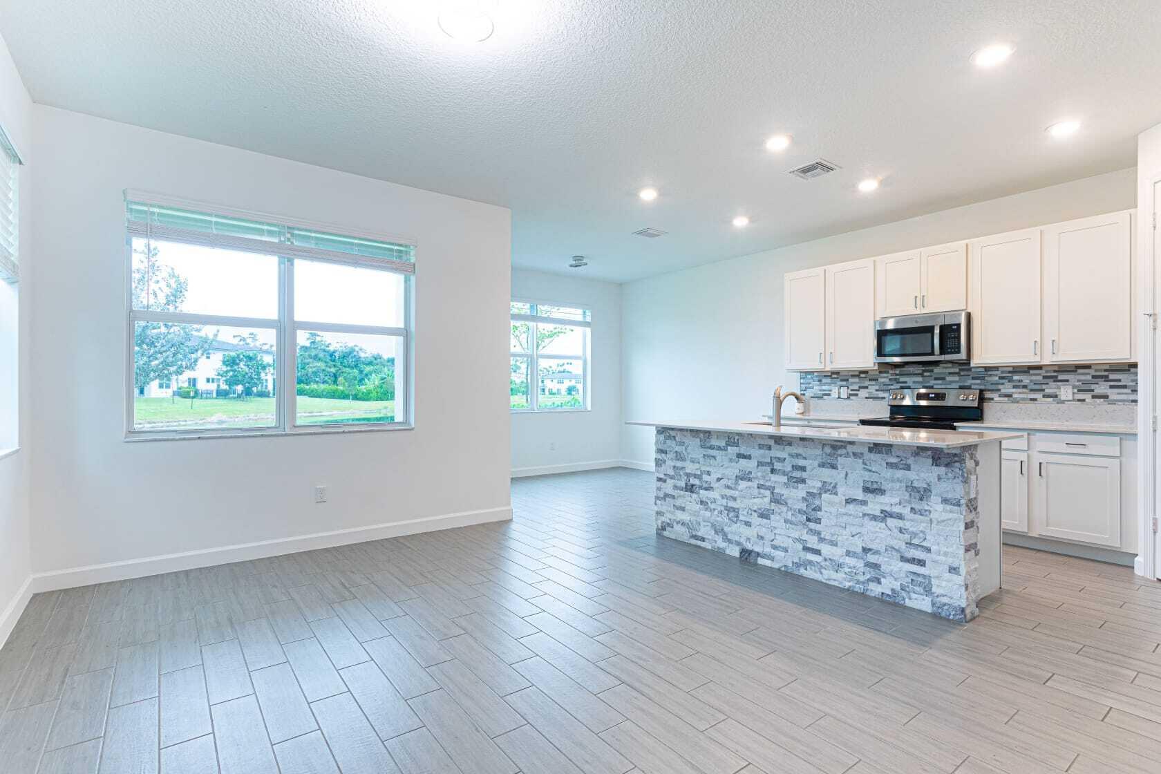 4830 Navali Drive, Lake Worth, FL 33467, Lake Worth - Photo 5
