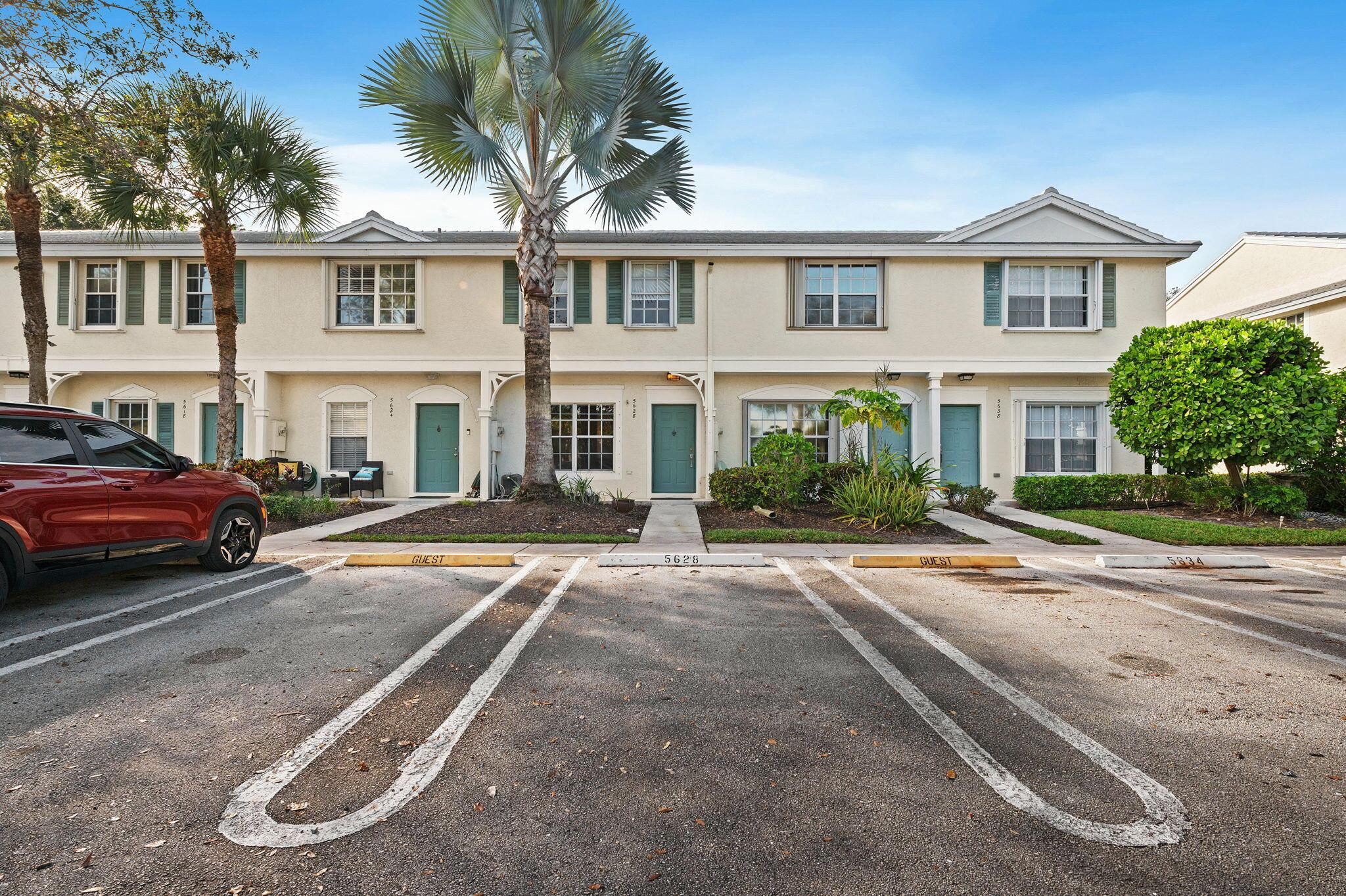 5628 NW 99th Lane, Coral Springs, FL 33076, Coral Springs - Photo 2