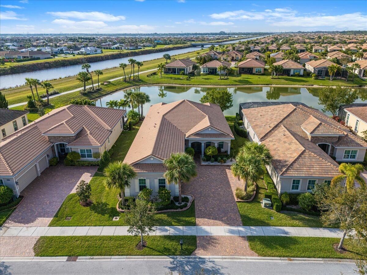 17005 SW Sapri Way, Port St. Lucie, FL 34986, Port St. Lucie - Photo 2
