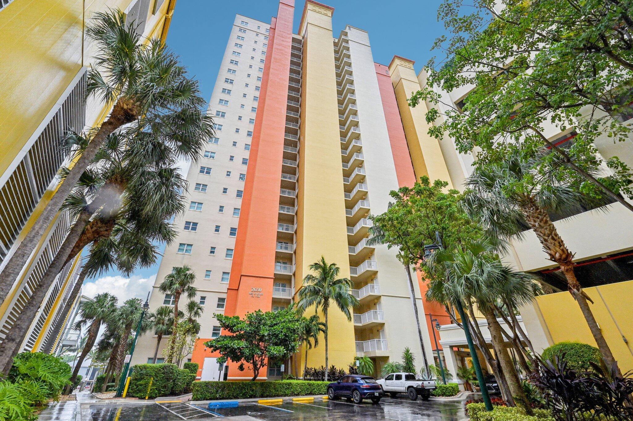 2650 Lake Shore Drive 1006, Riviera Beach, FL 33404, Riviera Beach - Photo 2