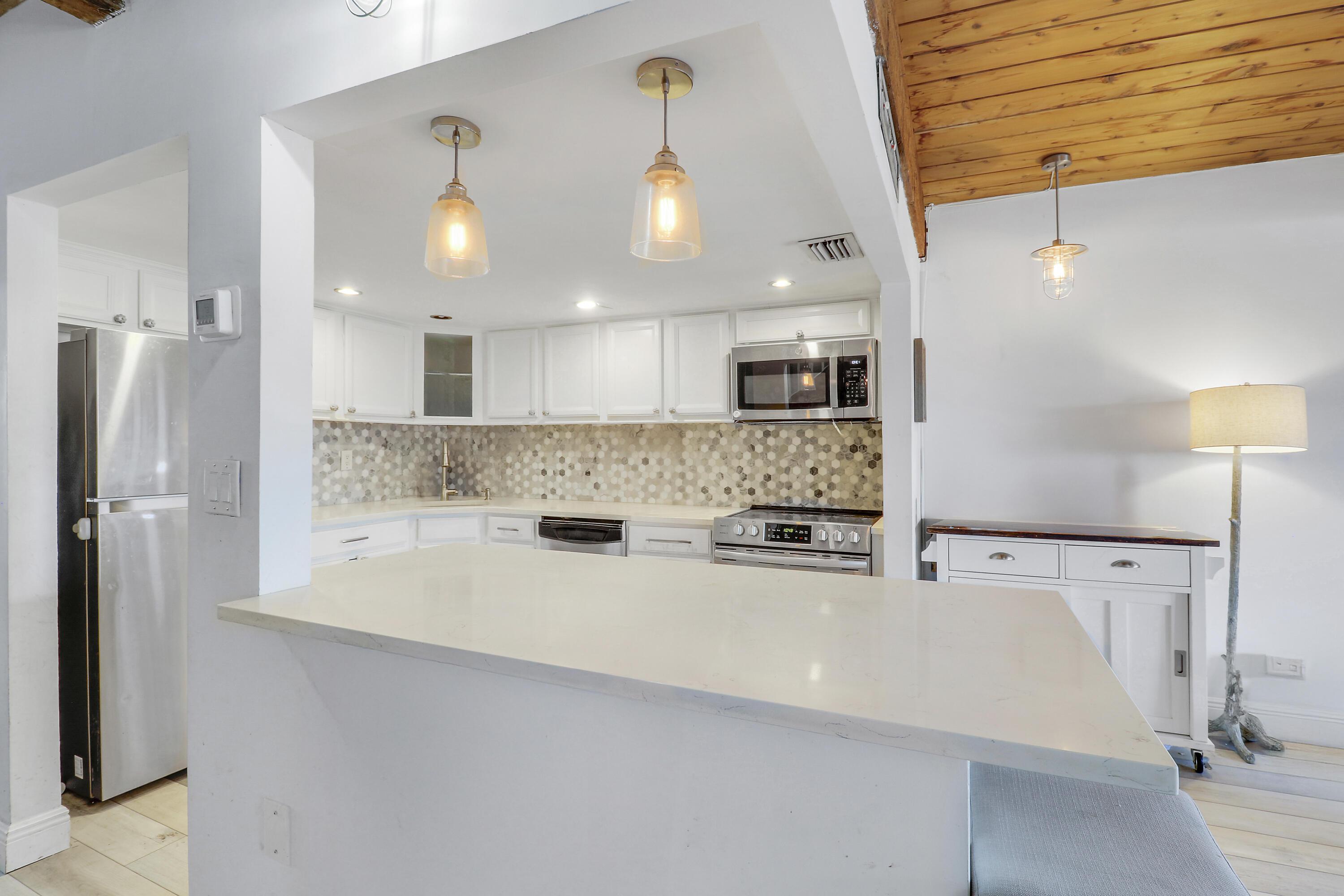 4801 NW 2nd Avenue 101, Boca Raton, FL 33431, Boca Raton - Photo 5