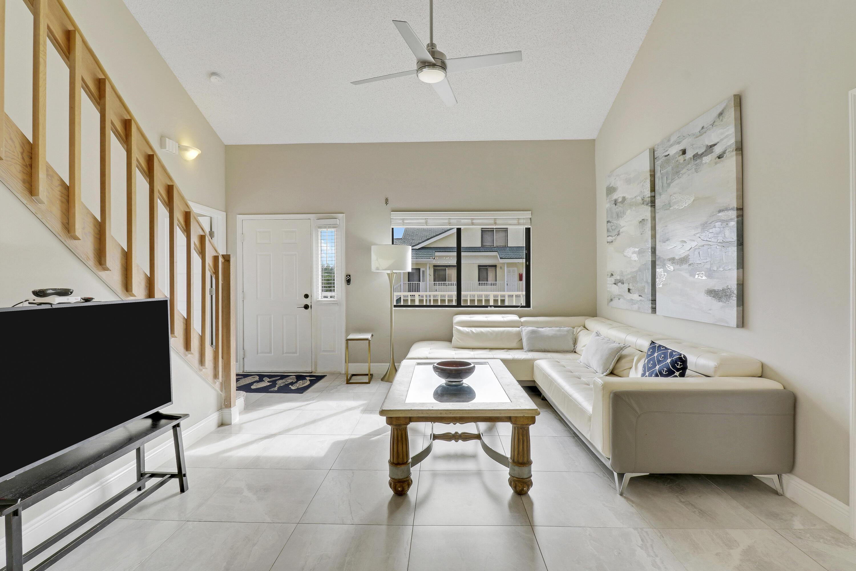 360 Bella Vista Court N 60, Jupiter, FL 33477, Jupiter - Photo 4