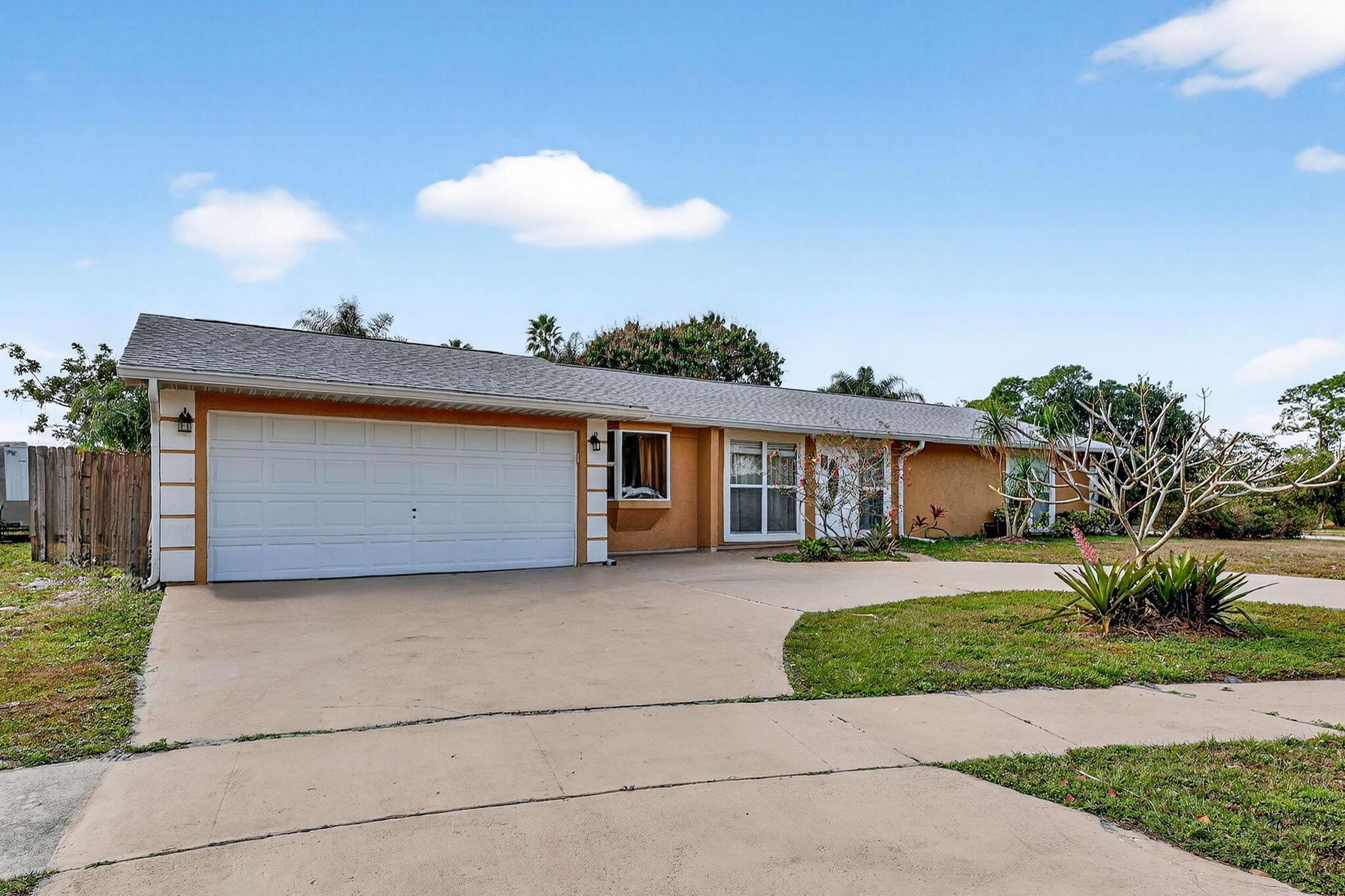 331 NE Camelot Drive, Port St. Lucie, FL 34983, Port St. Lucie