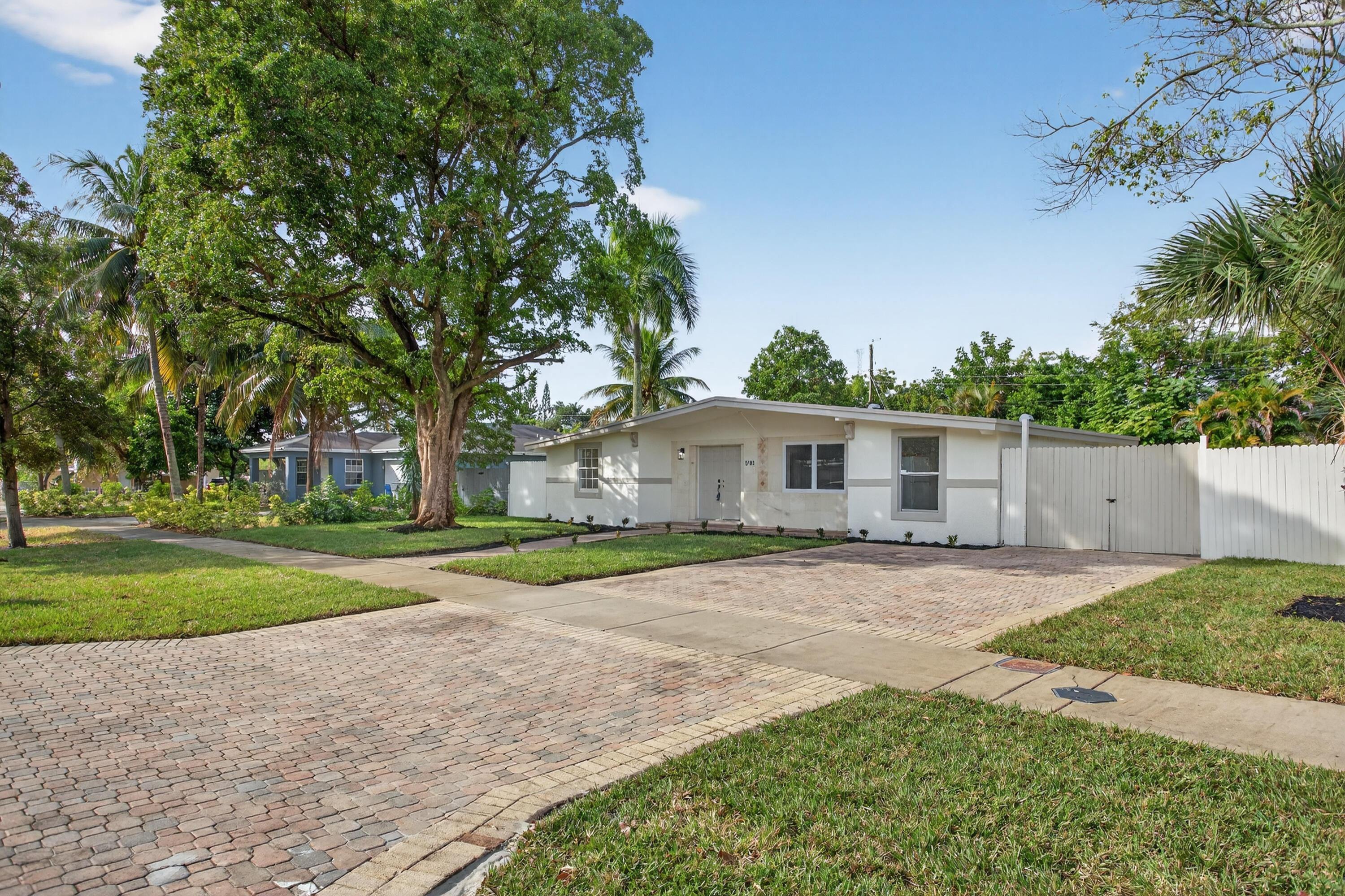 5183 NE 15th Avenue, Pompano Beach, FL 33064, Pompano Beach - Photo 3