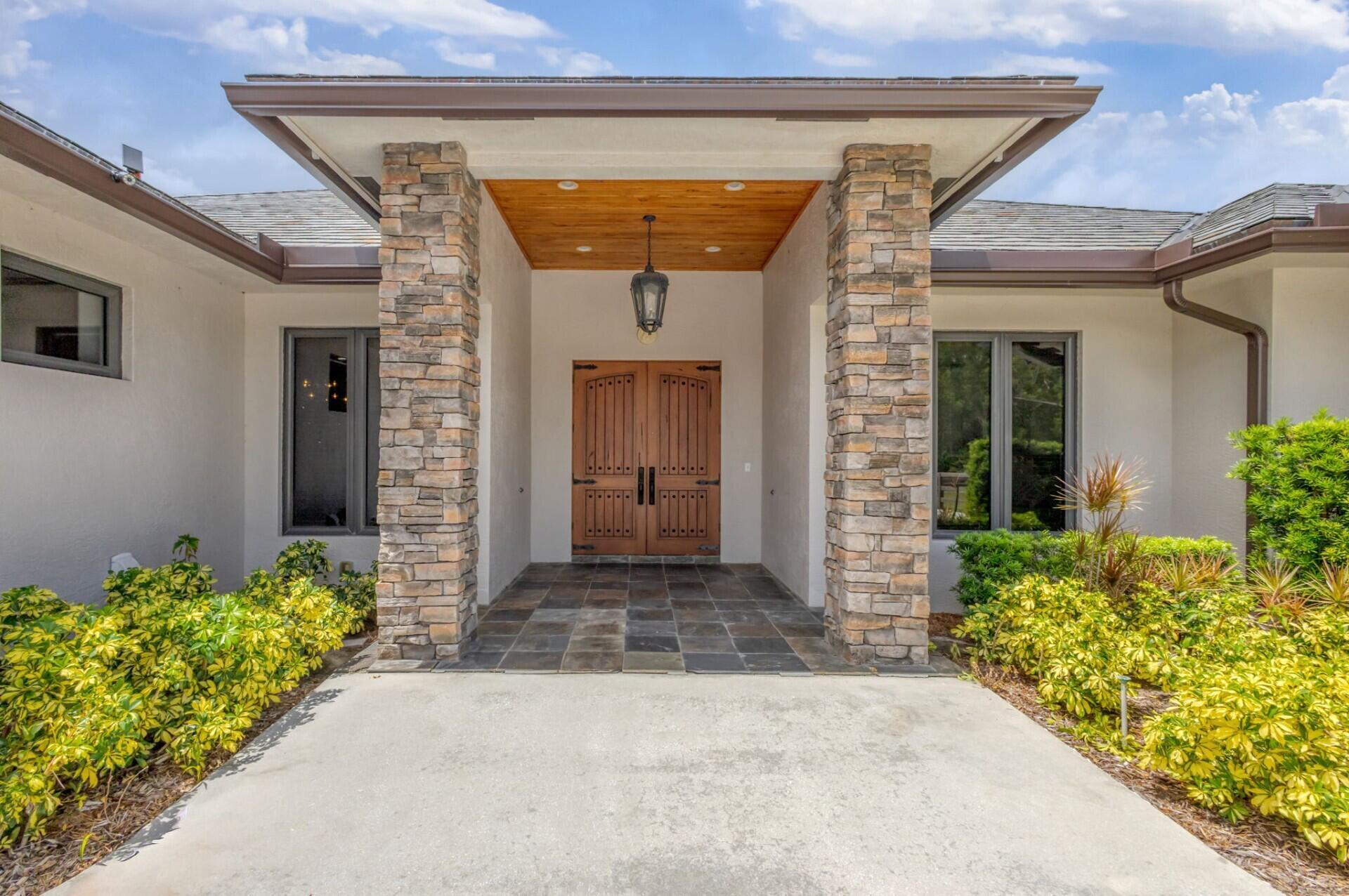 11085 86th Street N, Palm Beach Gardens, FL 33412, Palm Beach Gardens - Photo 3