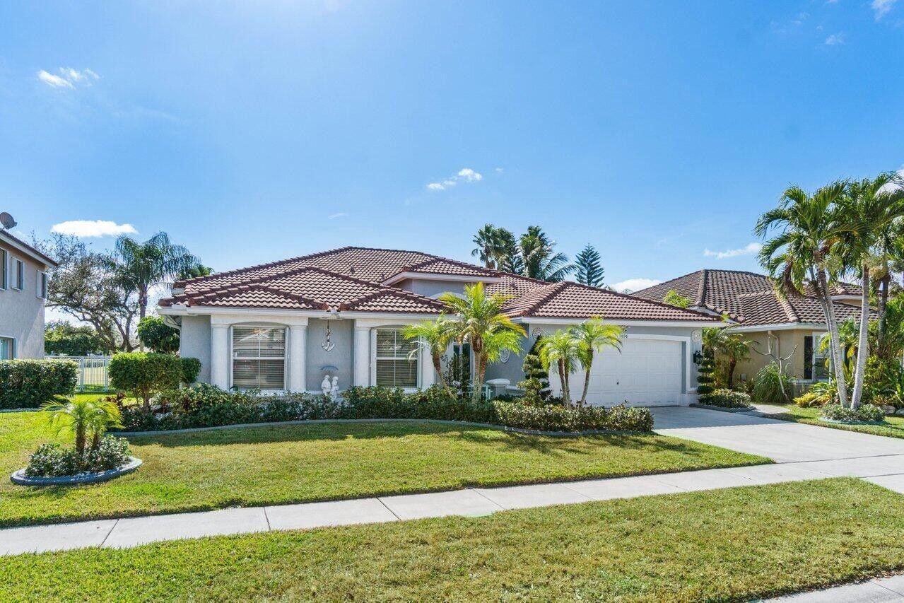 5696 Muirfield Village Circle, Lake Worth, FL 33463, Lake Worth - Photo 4
