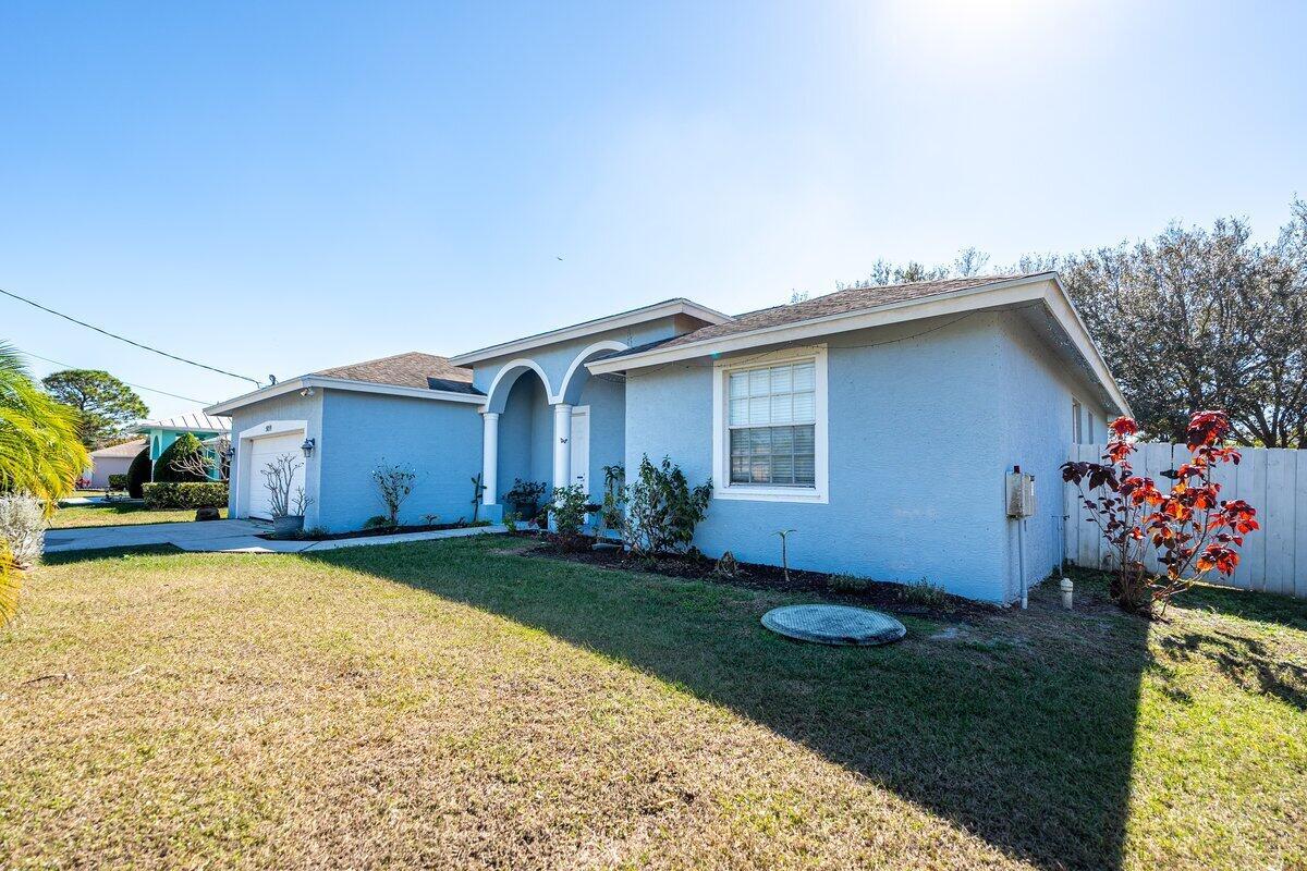 5859 NW Cullom Circle, Port St. Lucie, FL 34986, Port St. Lucie - Photo 3