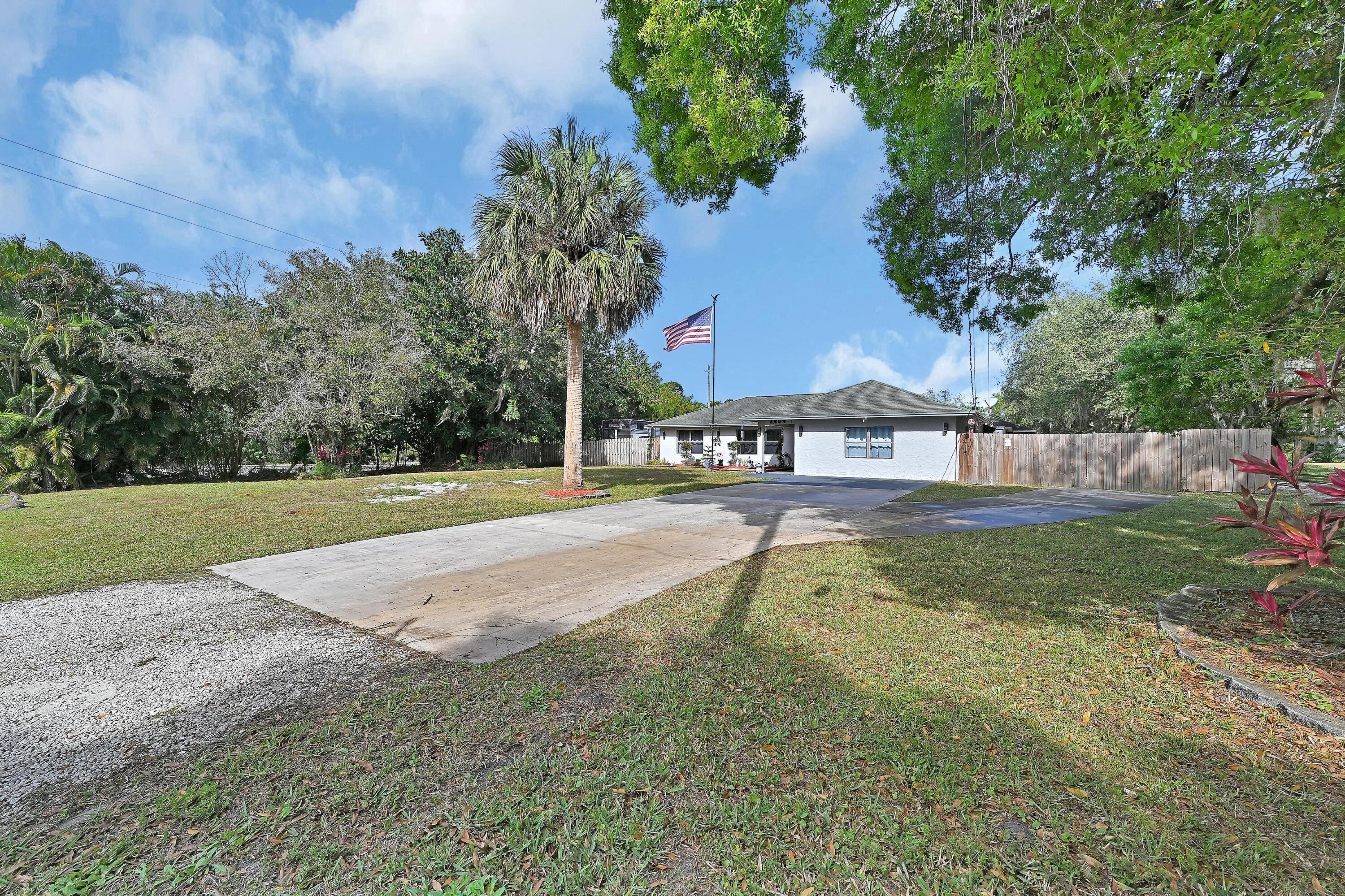 2404 Dade Road, Fort Pierce, FL 34982, Fort Pierce - Photo 5