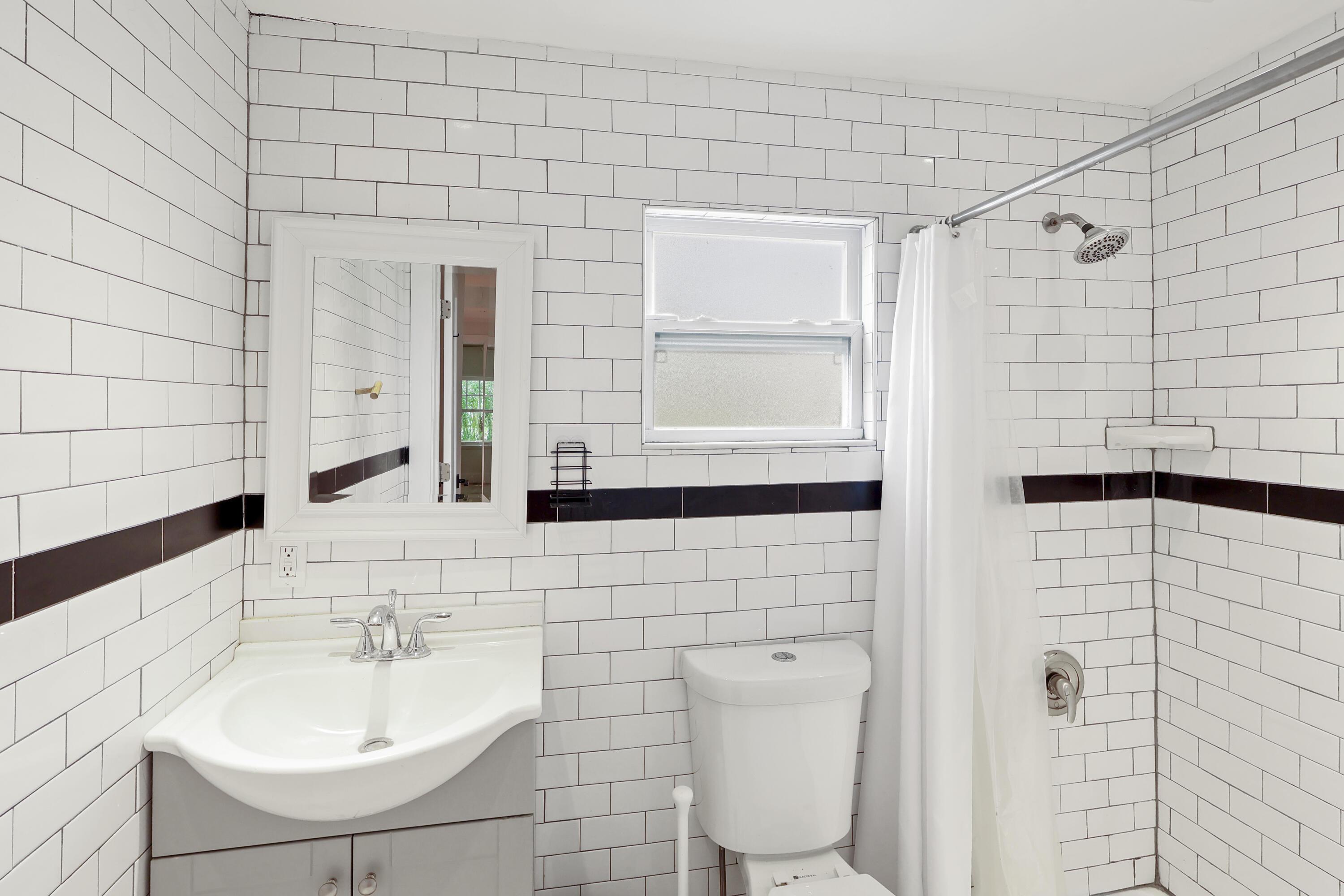 1309 E Florida Avenue, West Palm Beach, FL 33401, West Palm Beach - Photo 2