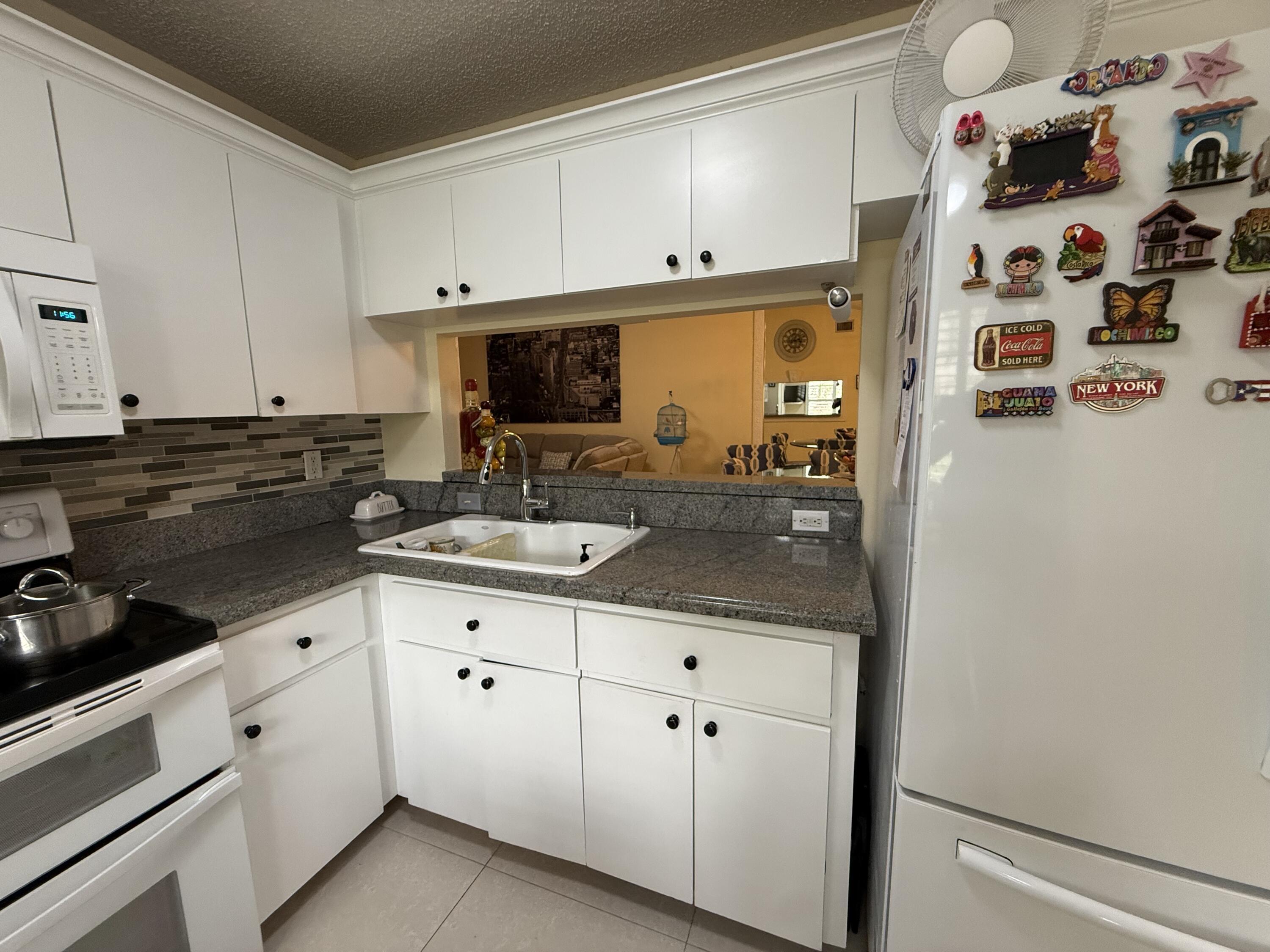 4550 Biddeford Avenue 42, West Palm Beach, FL 33417, West Palm Beach - Photo 3