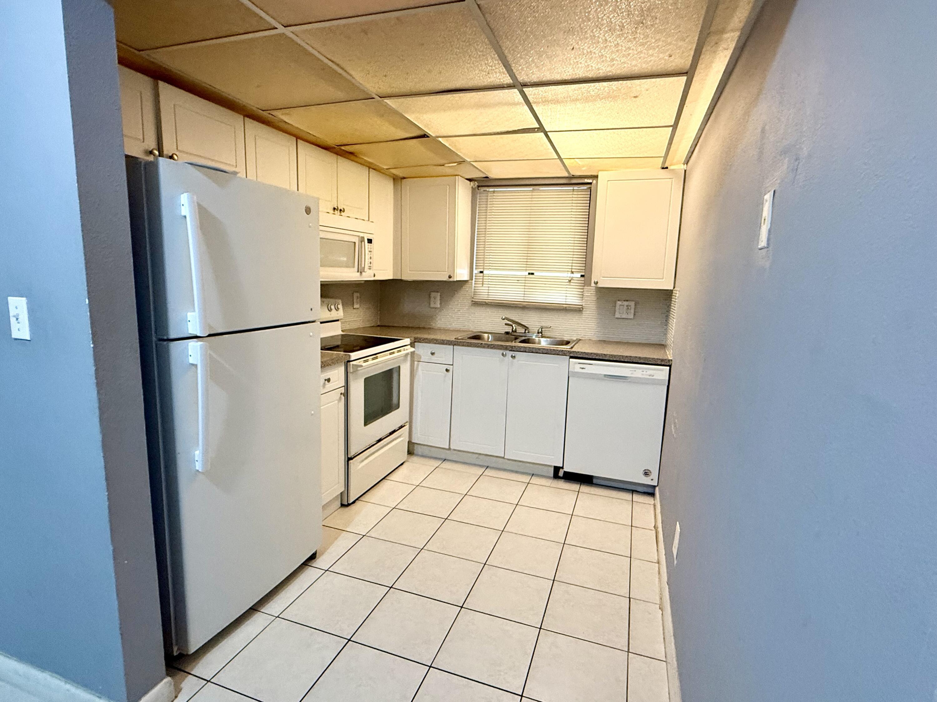 1045 S Flagler Avenue 712, Pompano Beach, FL 33060, Pompano Beach - Photo 5