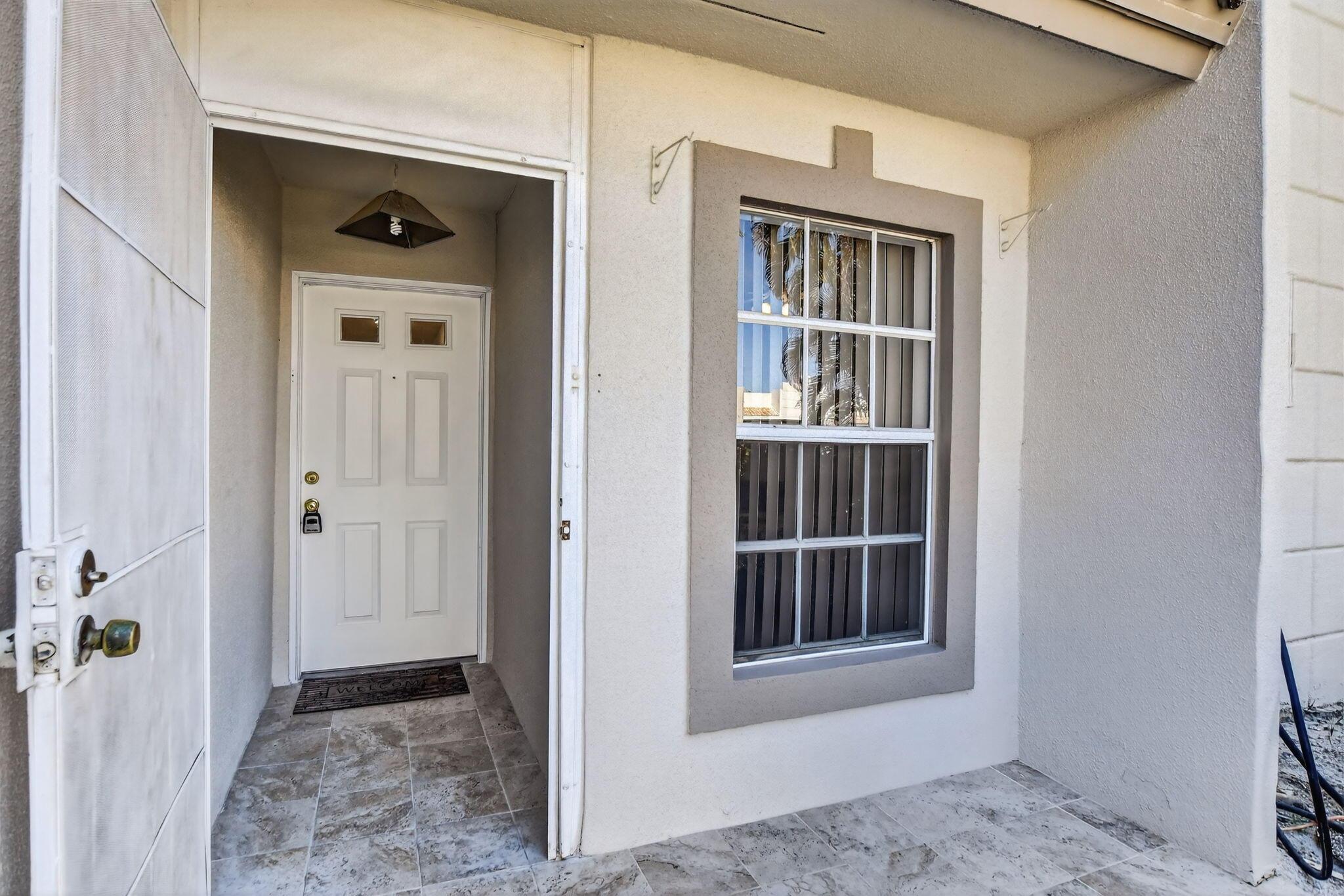 9110 Fairbanks Lane 5, Boca Raton, FL 33496, Boca Raton - Photo 3