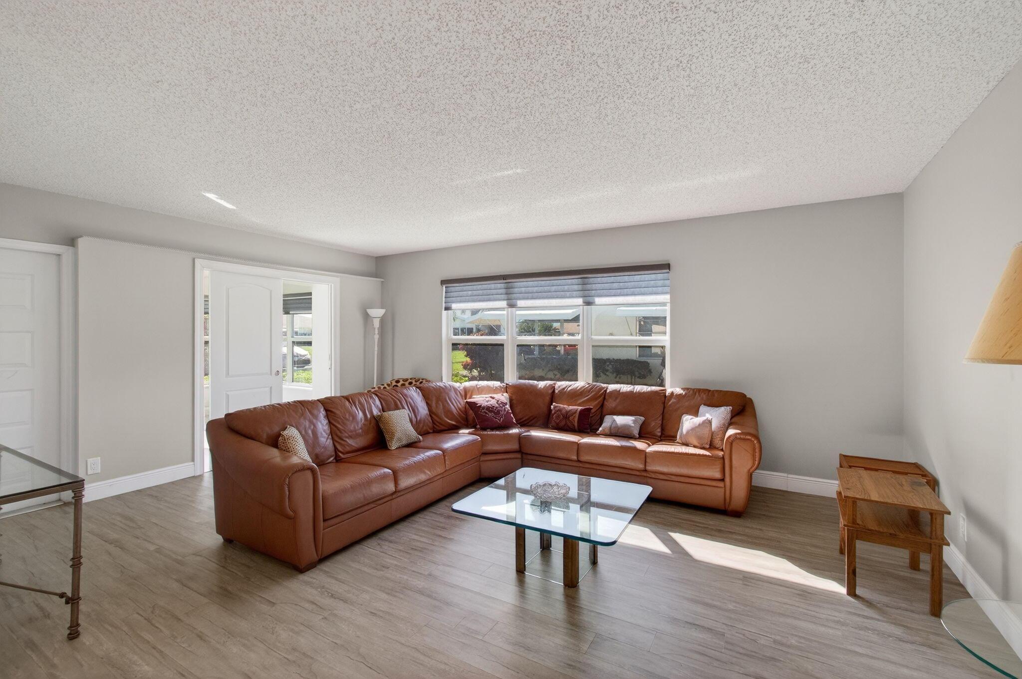 5392 Lakefront Boulevard A, Delray Beach, FL 33484, Delray Beach - Photo 5