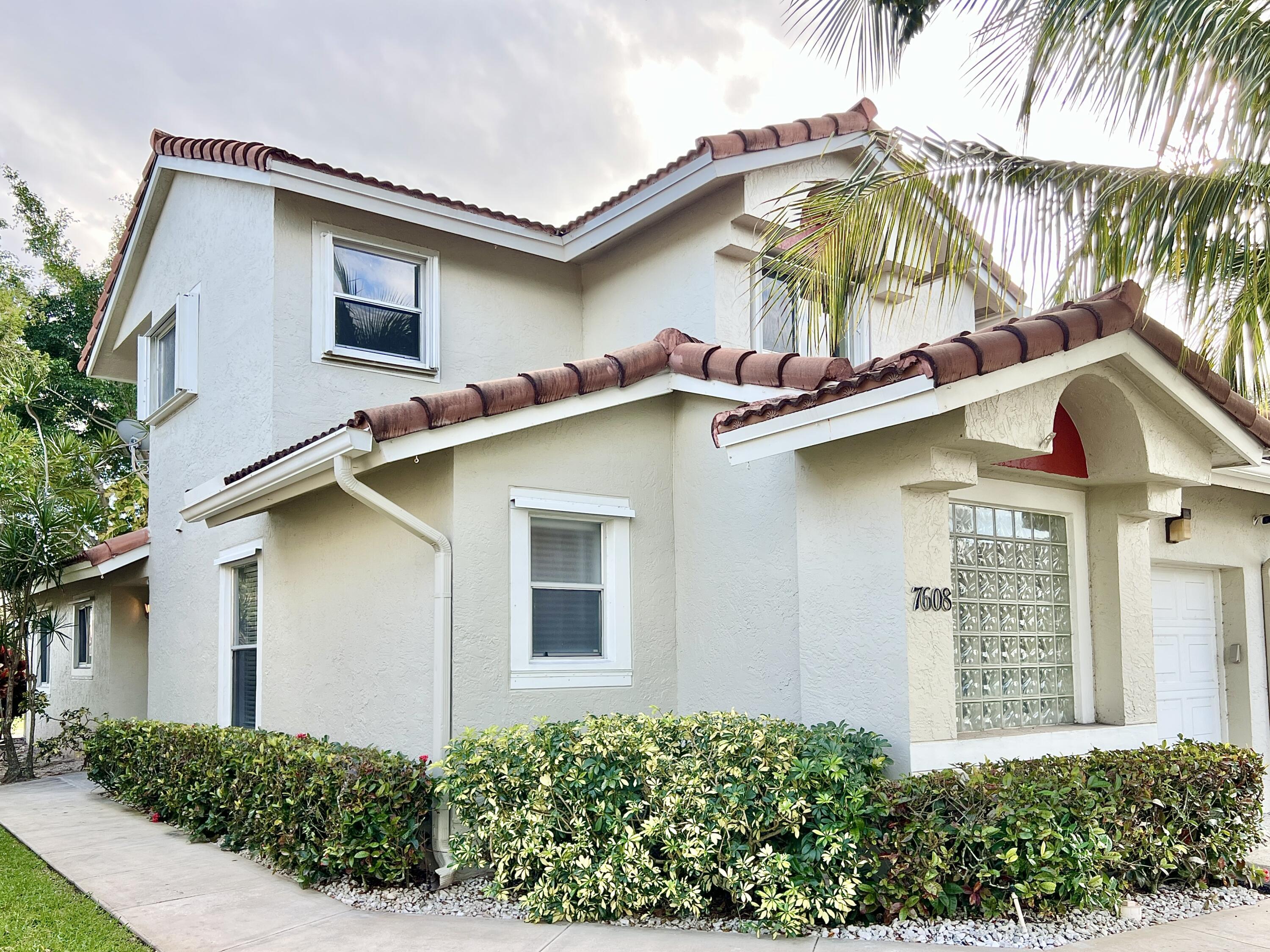 7608 Pinewalk Drive 127, Margate, FL 33063, Margate