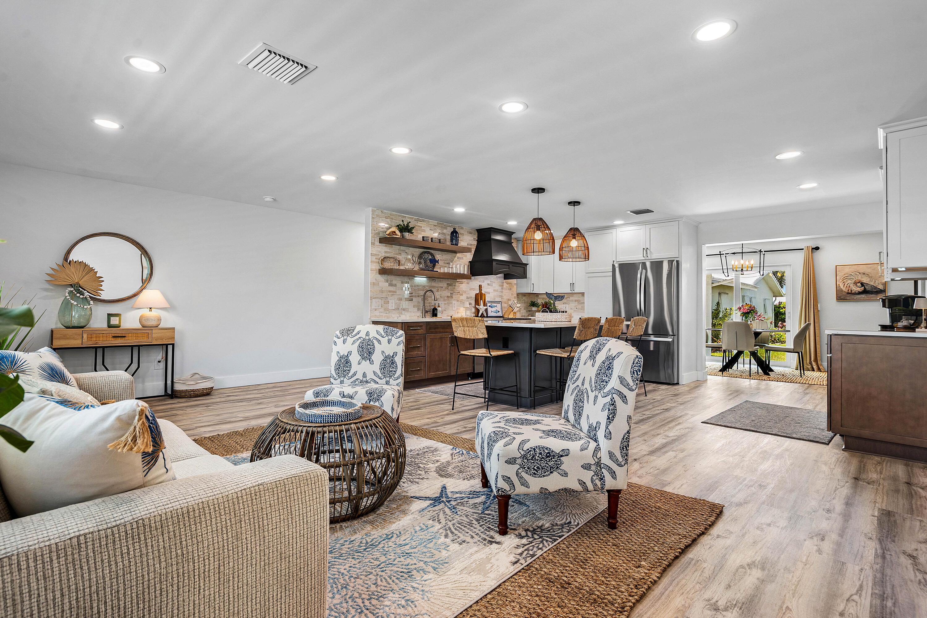 2015 SW 18th Drive, Boynton Beach, FL 33426, Boynton Beach - Photo 4