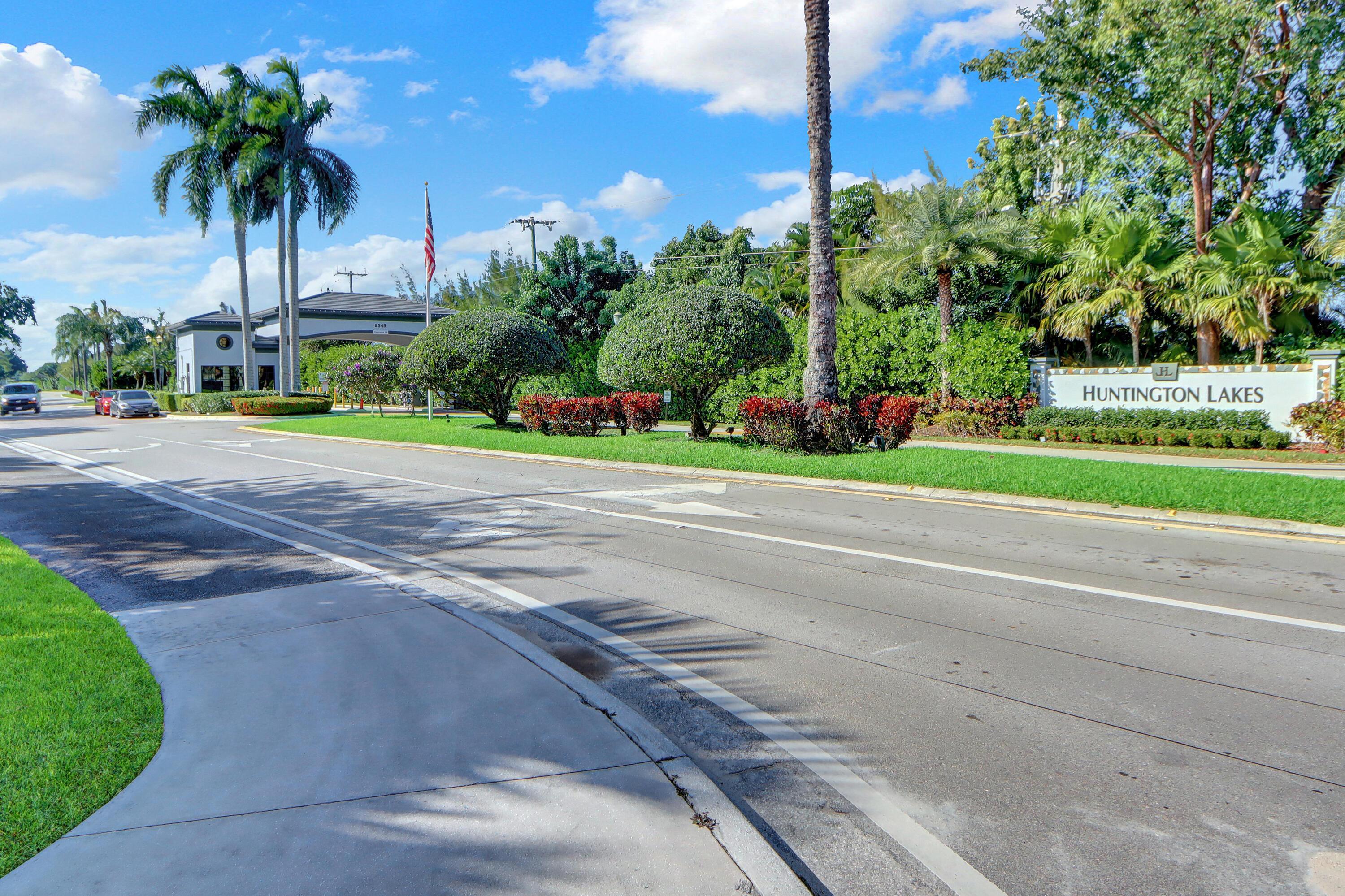 7192 Huntington Lane 208, Delray Beach, FL 33446, Delray Beach - Photo 3