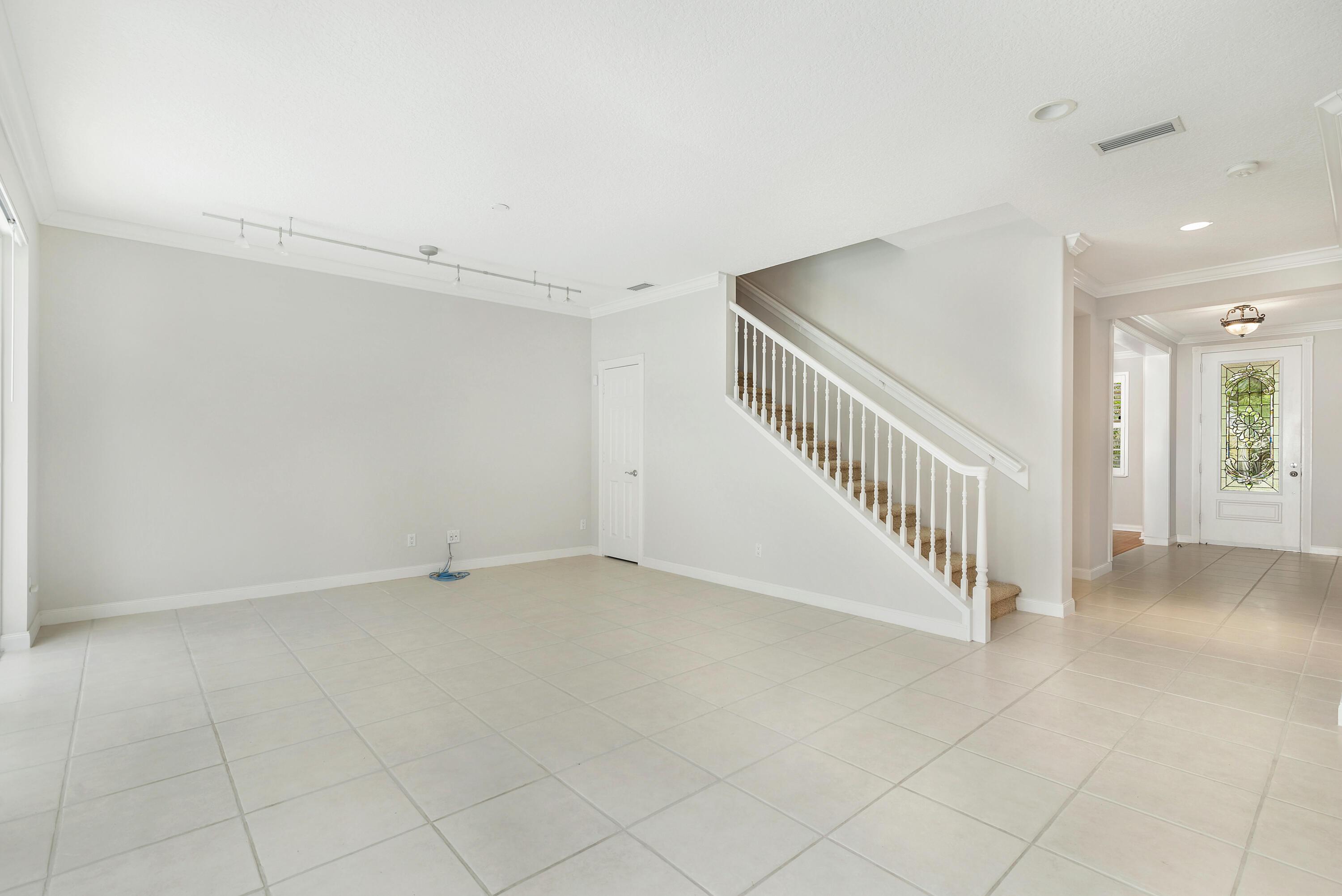 130 Poinciana Drive, Jupiter, FL 33458, Jupiter - Photo 4
