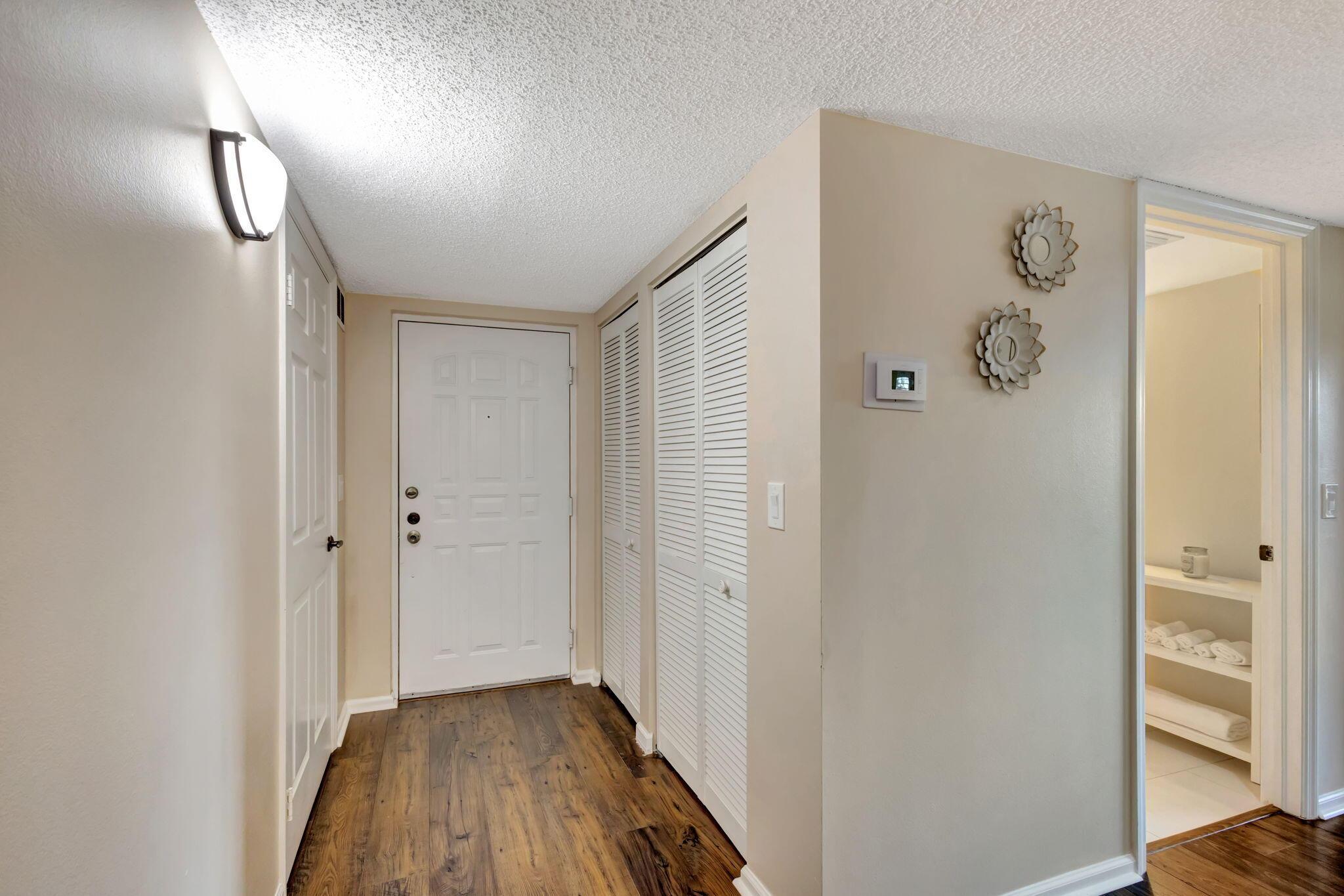 600 Uno Lago Drive 205, Juno Beach, FL 33408, Juno Beach - Photo 5