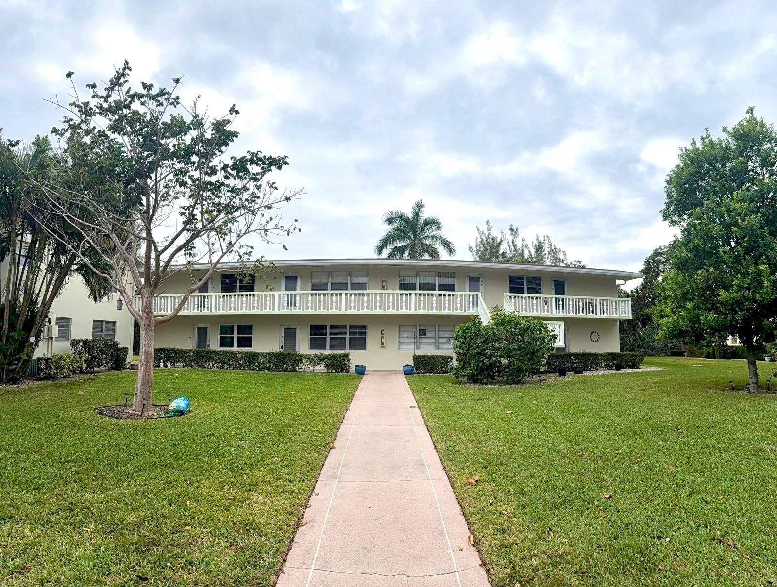 63 Windsor C, West Palm Beach, FL 33417, West Palm Beach - Photo 2