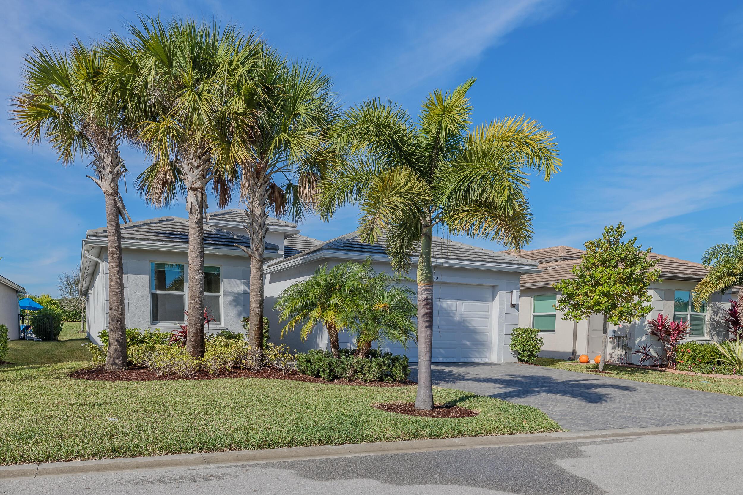 11952 SW Bristol Bay Drive, Port St. Lucie, FL 34987, Port St. Lucie - Photo 4