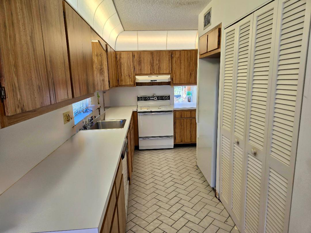 13669 Date Palm Court A, Delray Beach, FL 33484, Delray Beach - Photo 3