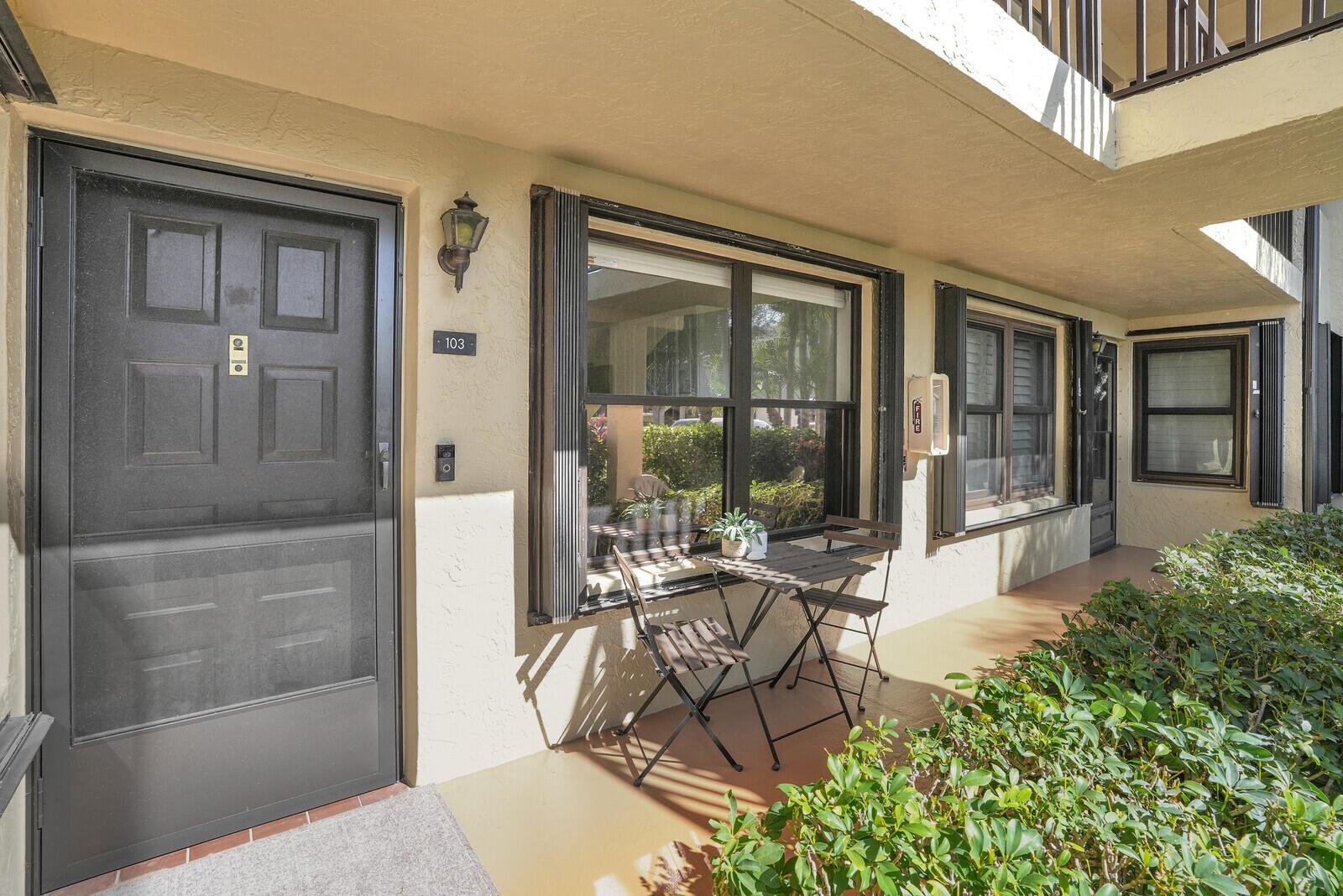 4715 Lucerne Lakes Boulevard E 103, Lake Worth, FL 33467, Lake Worth - Photo 3