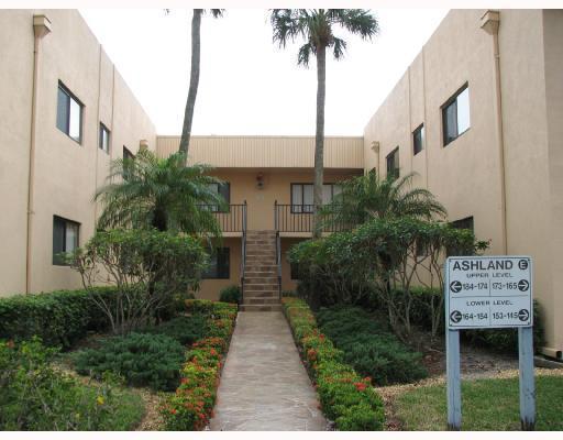 15072 Ashland Place 143, Delray Beach, FL 33484, Delray Beach - Photo 2