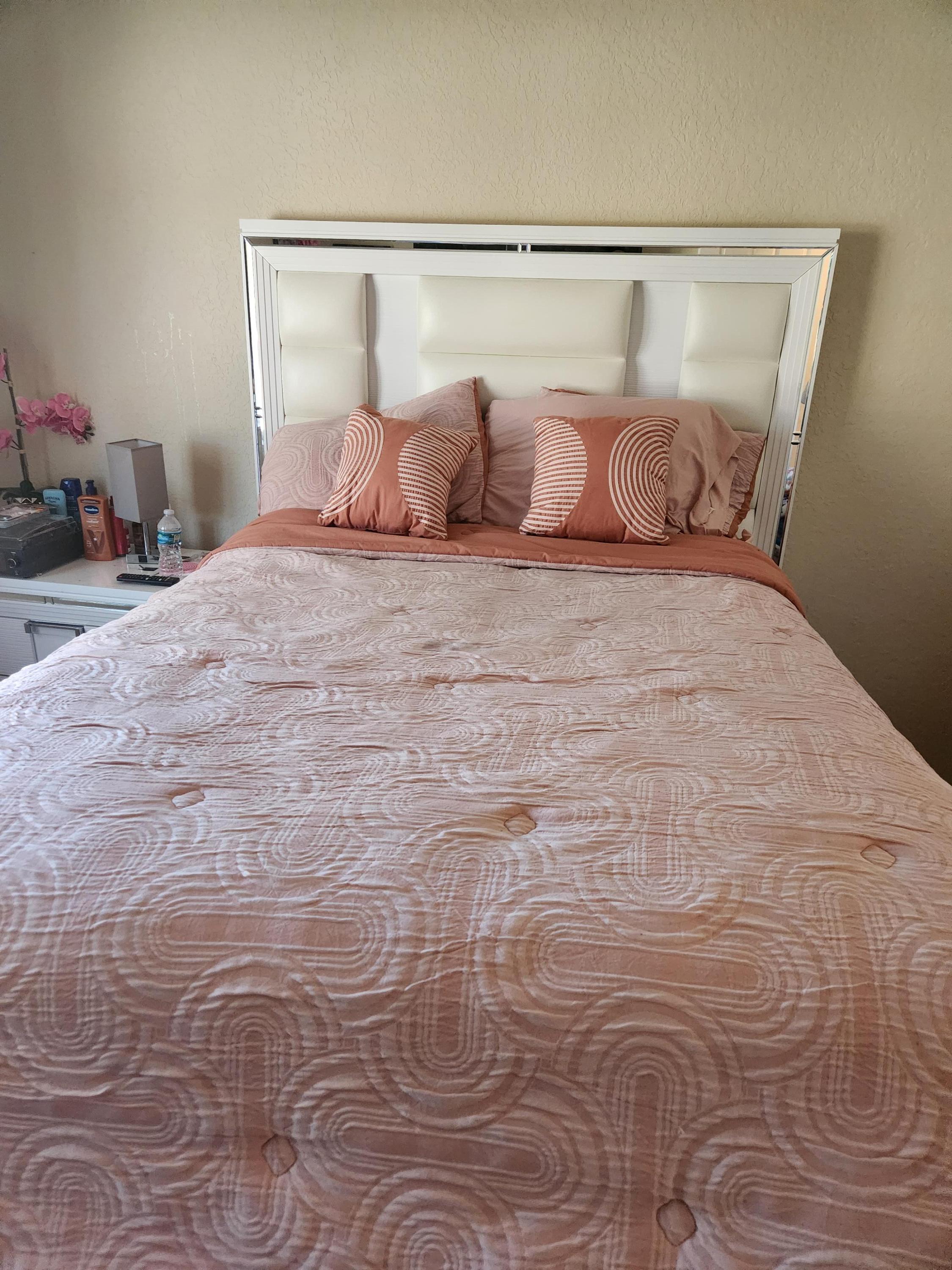 0000 United Street, West Palm Beach, FL 33411, West Palm Beach
