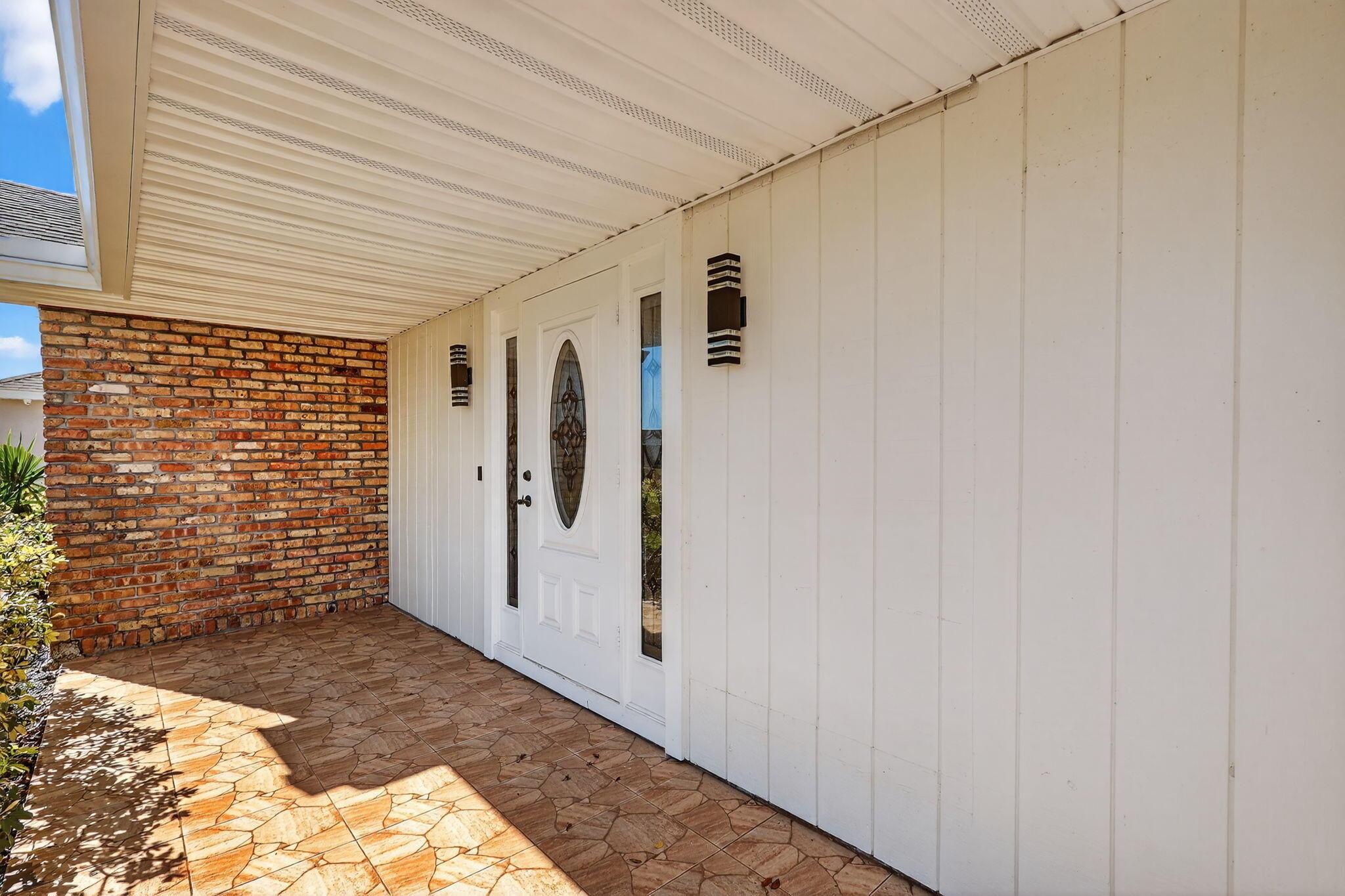 2058 SE Watercrest Street, Port St. Lucie, FL 34984, Port St. Lucie - Photo 3