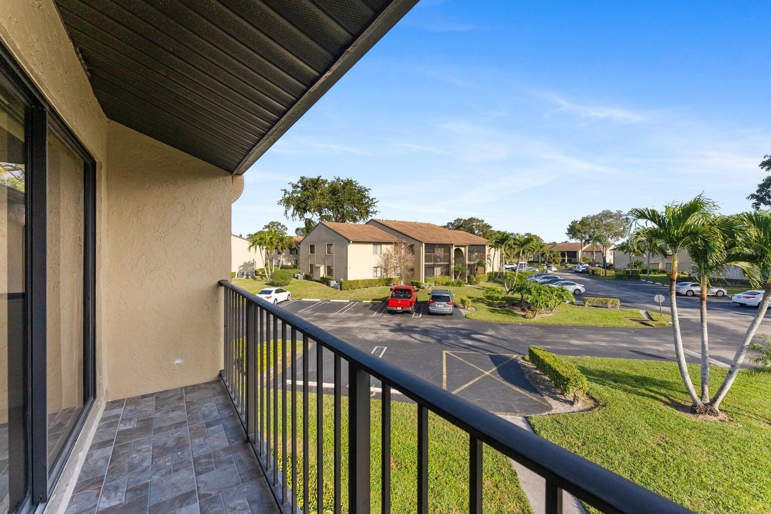 537 Shady Pine Way, Greenacres, FL 33415, Greenacres - Photo 3