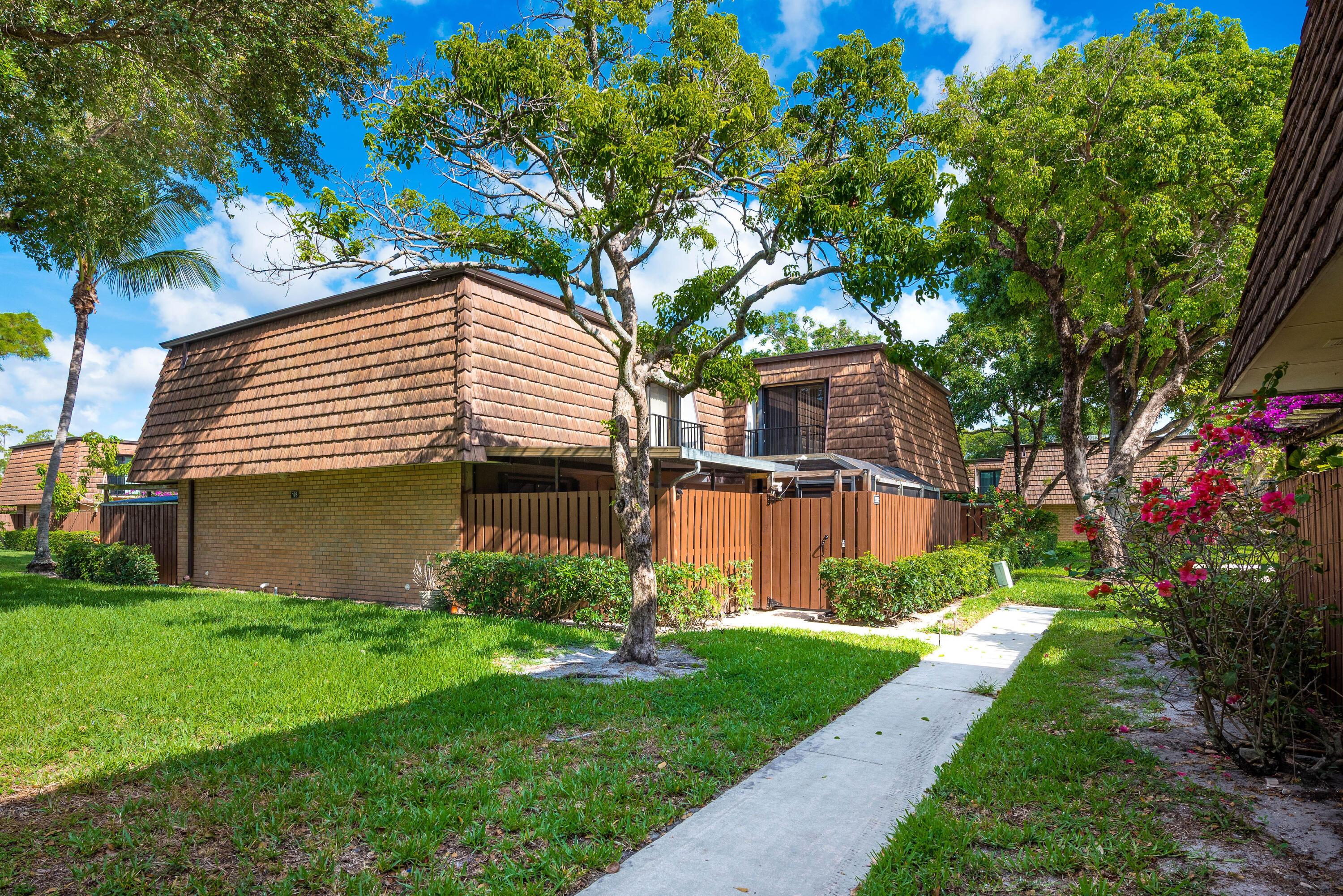 2205 22nd Lane, Greenacres, FL 33463, Greenacres - Photo 5