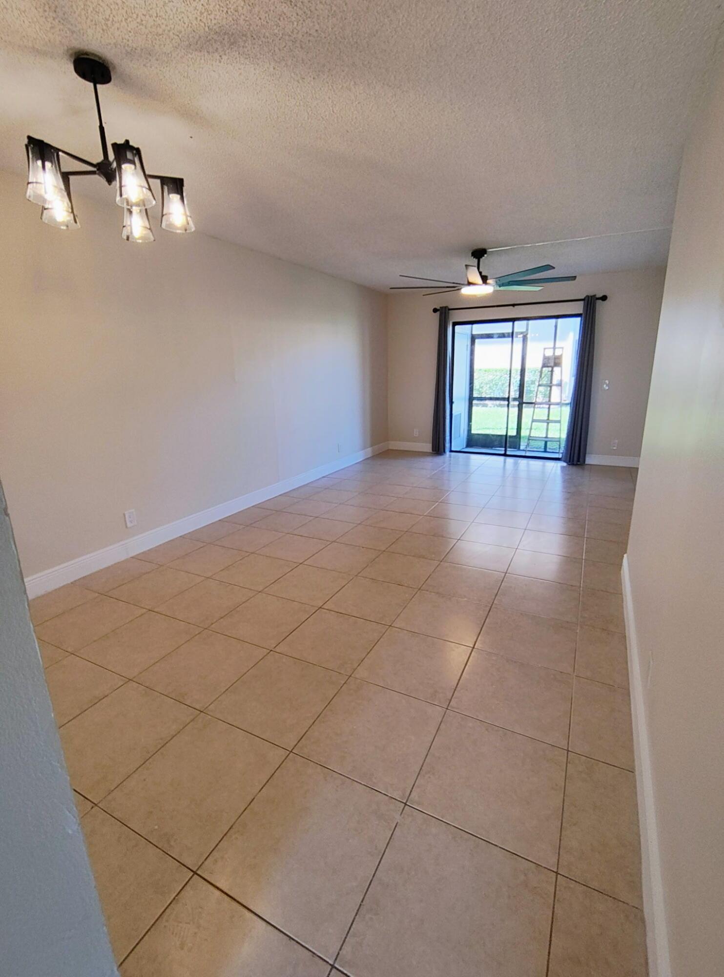 6736 Palmetto Circle S 102, Boca Raton, FL 33433, Boca Raton - Photo 5