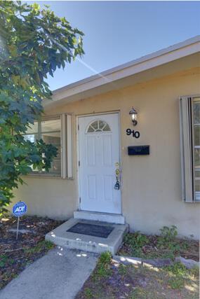 910 9th Street, Lake Park, FL 33403, Lake Park - Photo 4