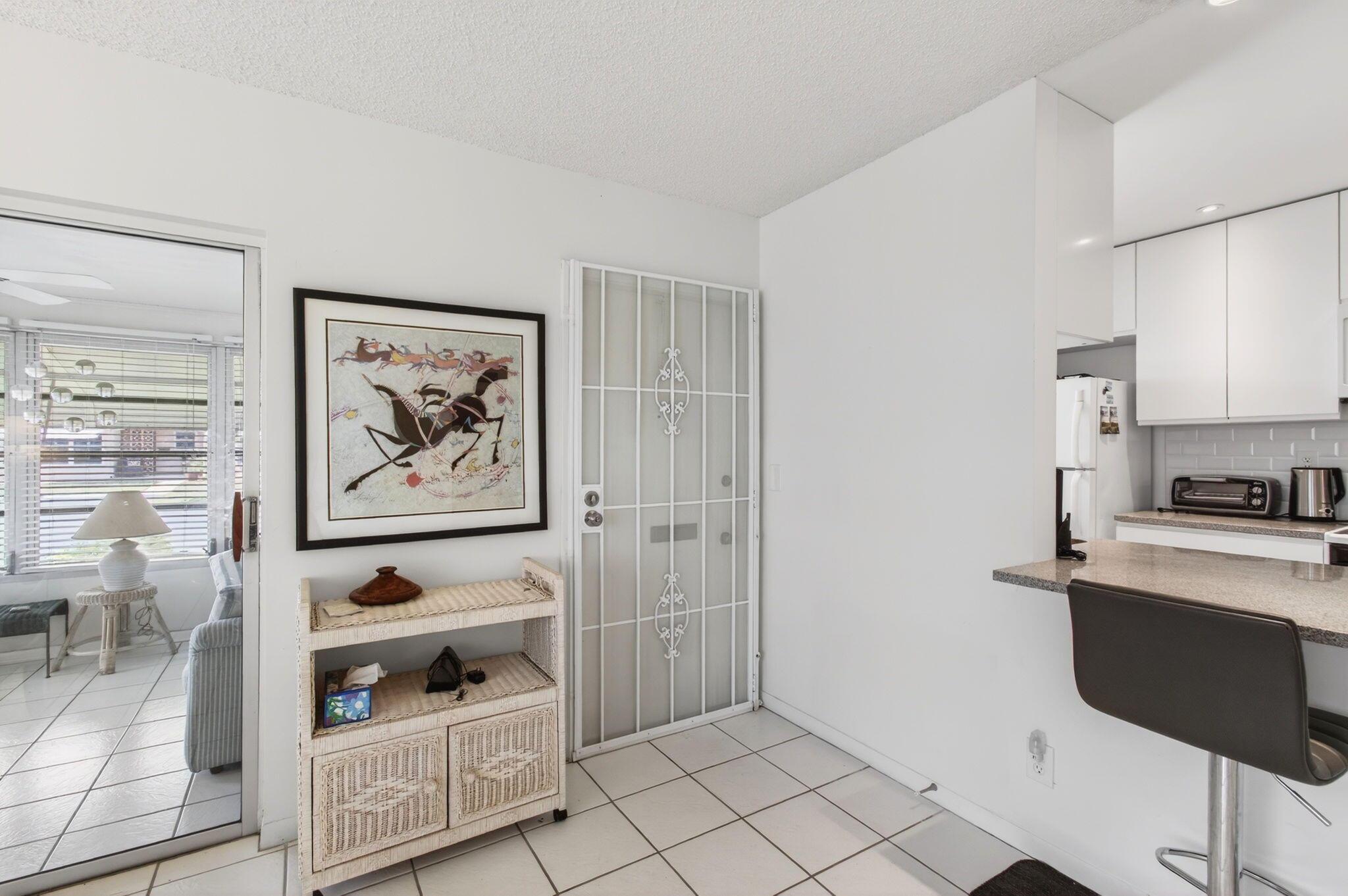 1327 High Point Way SE D, Delray Beach, FL 33445, Delray Beach - Photo 5