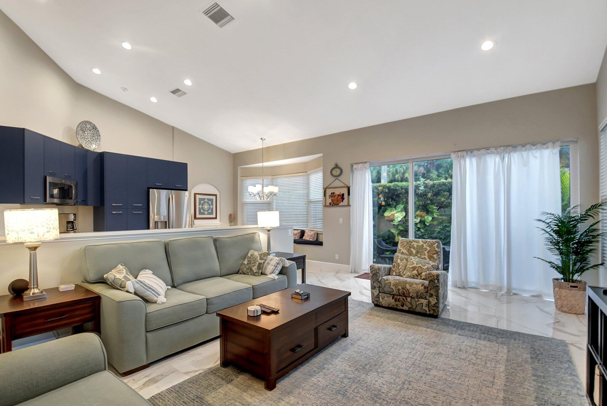 8180 Sandpiper Way, West Palm Beach, FL 33412, West Palm Beach - Photo 5