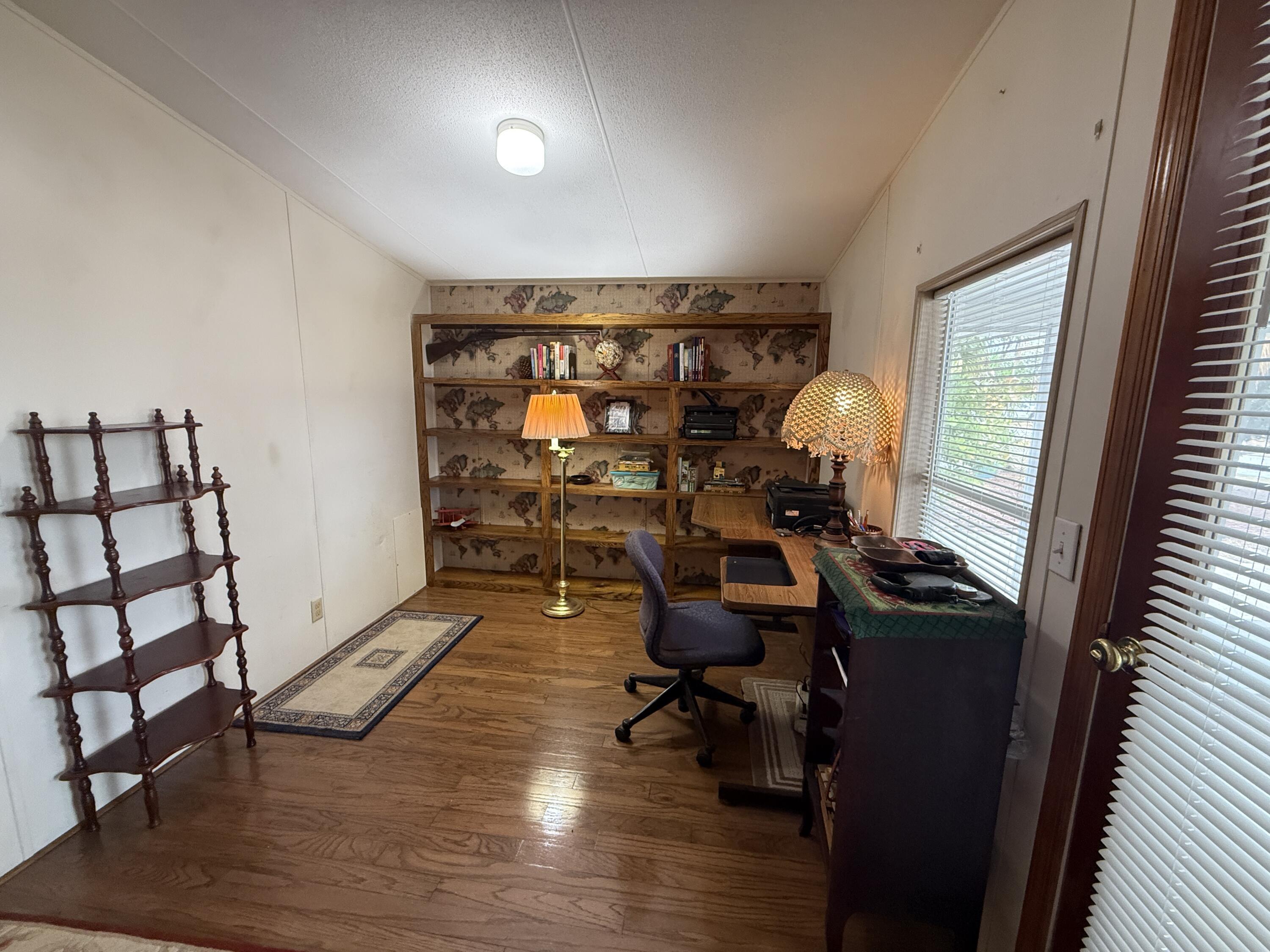 8508 SE Swan Avenue, Hobe Sound, FL 33455, Hobe Sound - Photo 4