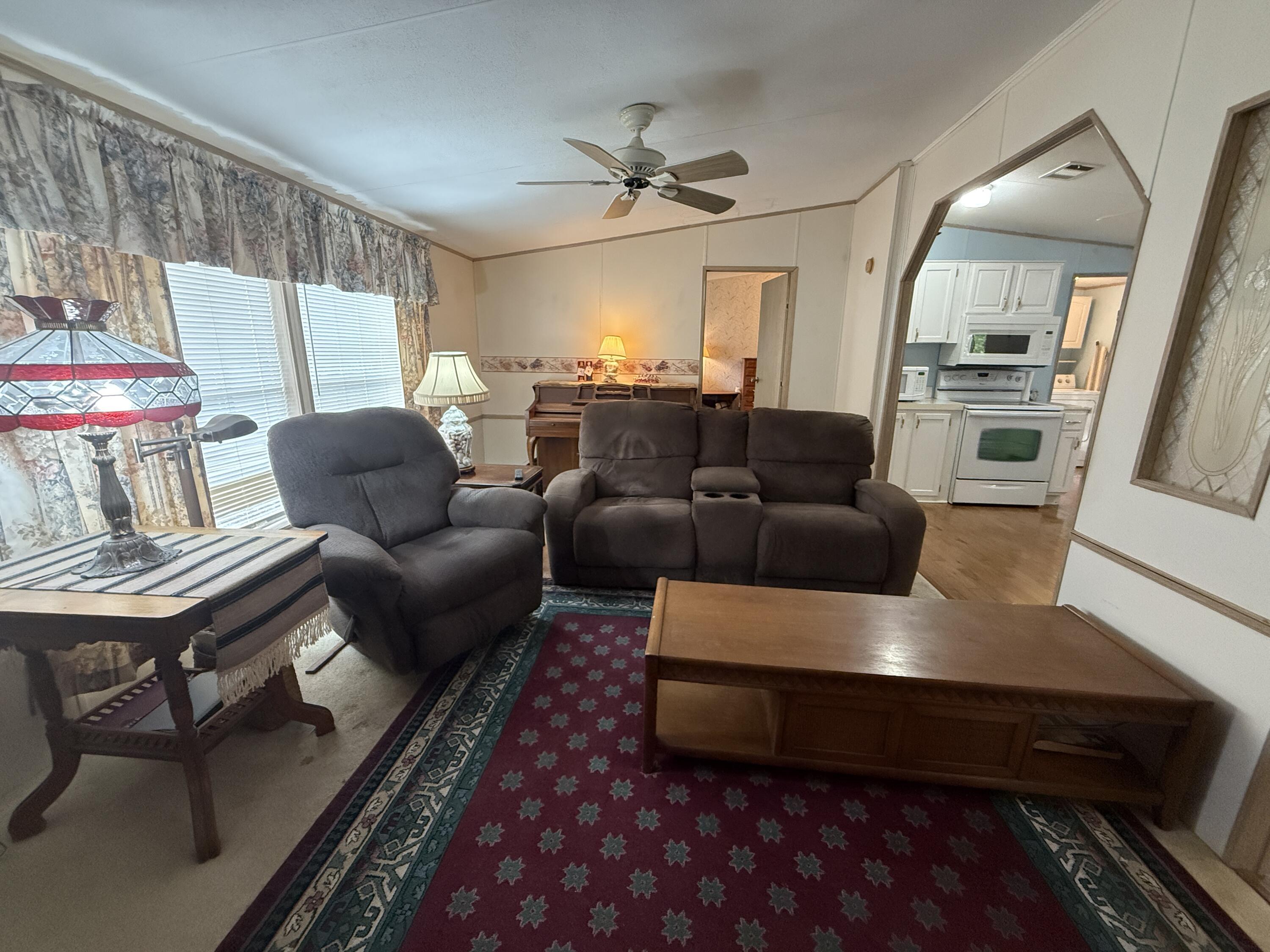 8508 SE Swan Avenue, Hobe Sound, FL 33455, Hobe Sound - Photo 5