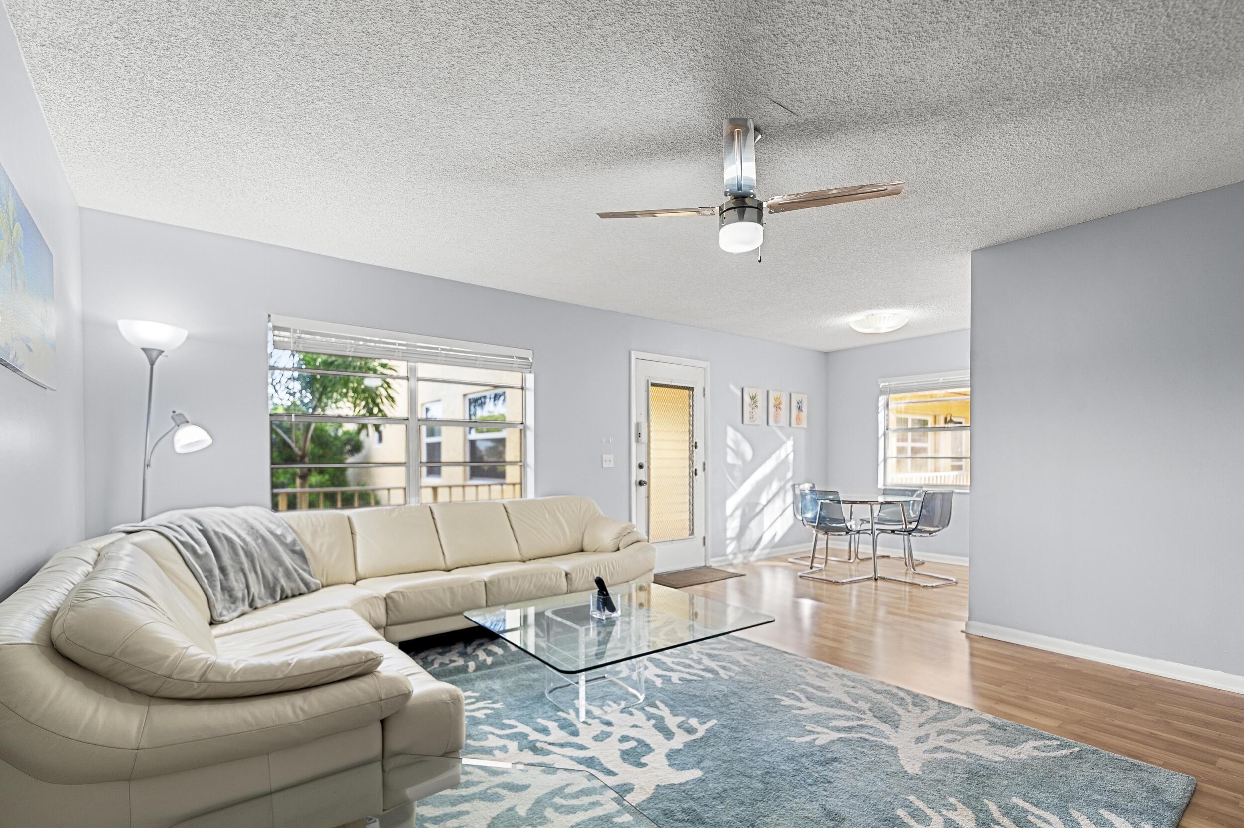 605 Flanders M, Delray Beach, FL 33484, Delray Beach - Photo 5