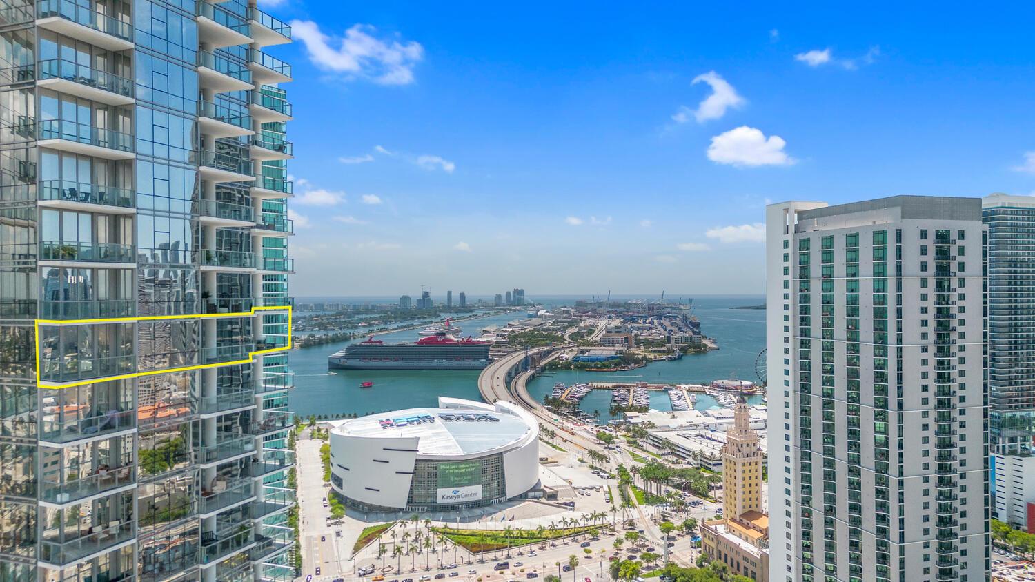 851 NE 1st Avenue 3512, Miami, FL 33132, Miami - Photo 3