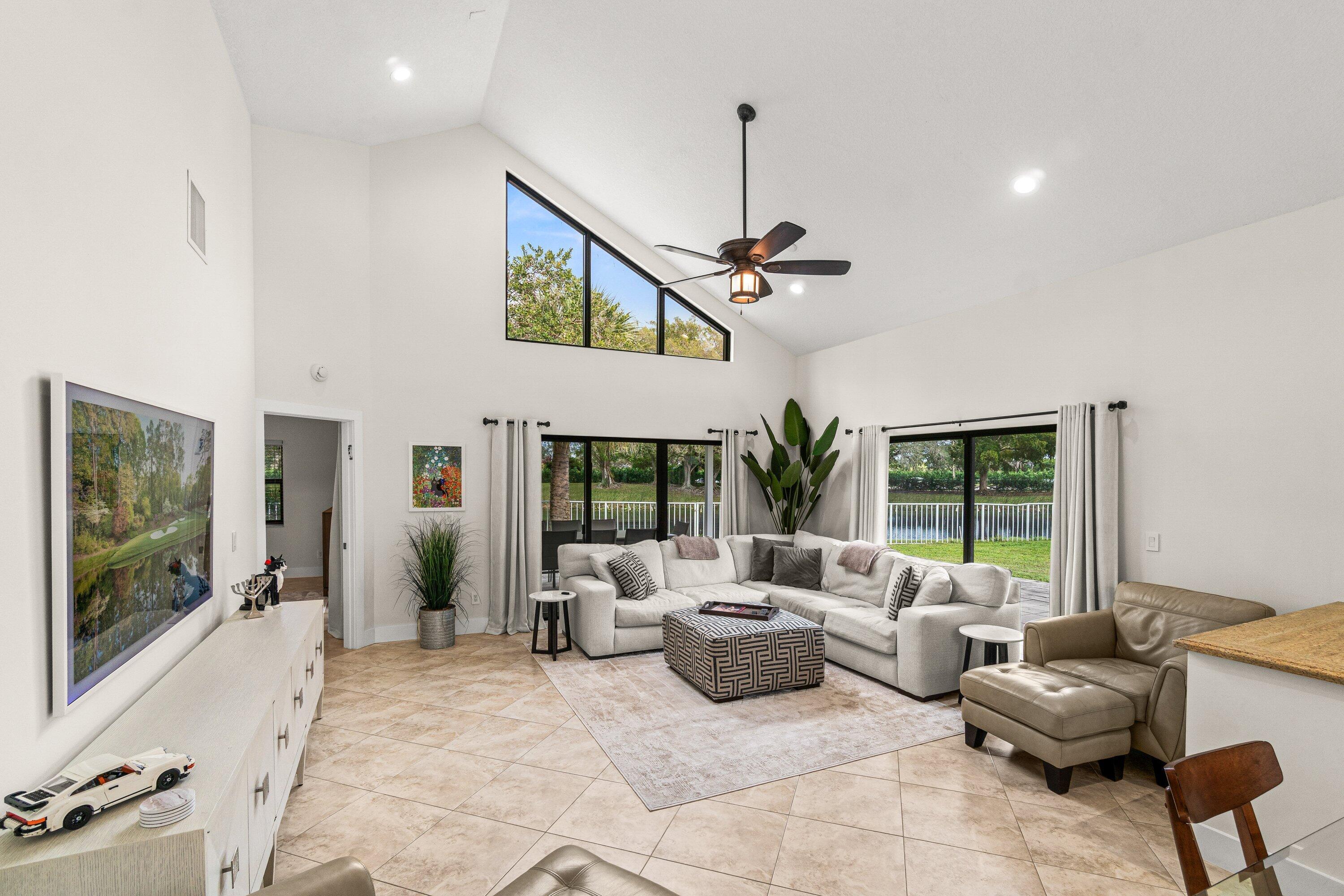 5061 Via De Amalfi Drive, Boca Raton, FL 33496, Boca Raton - Photo 4