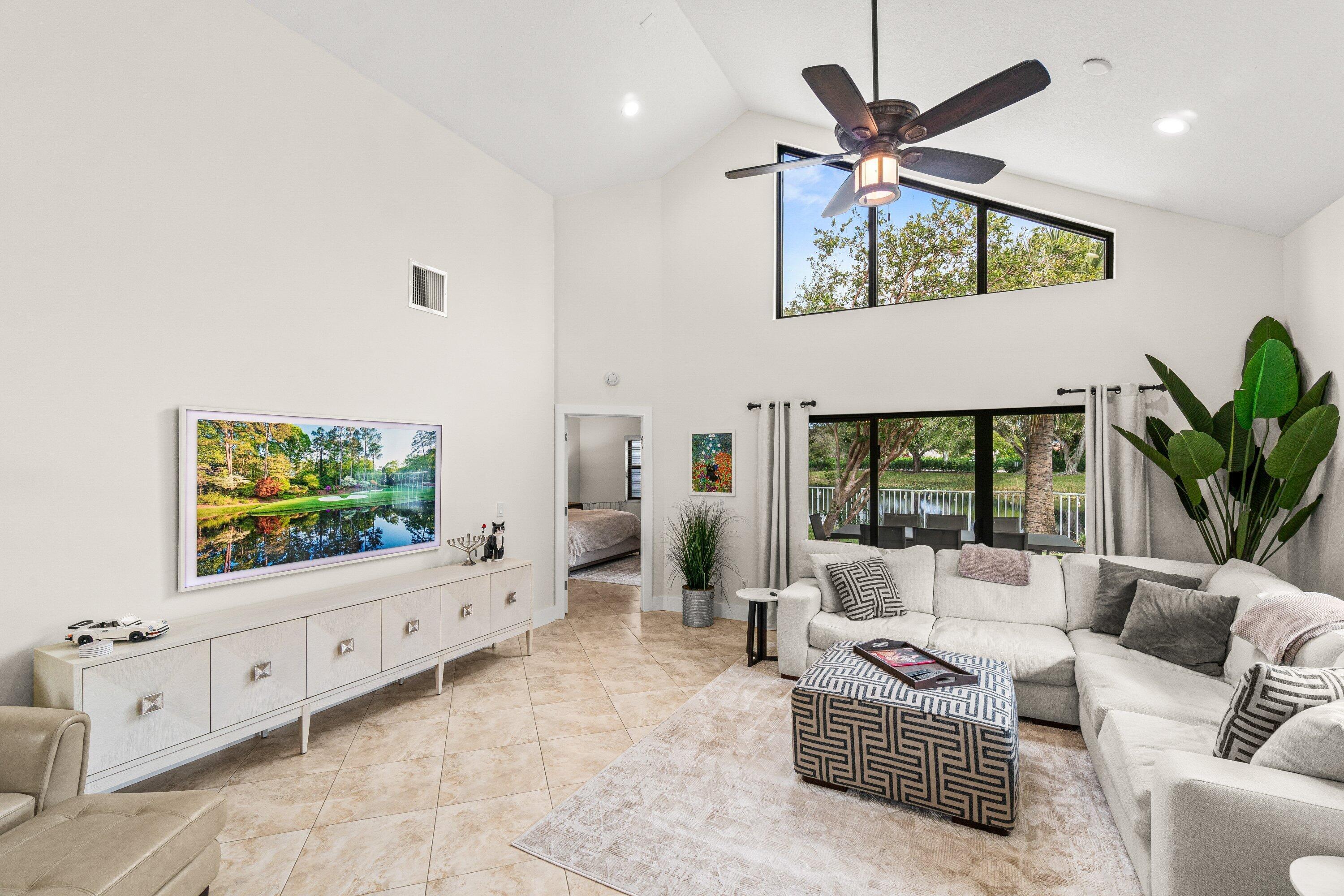 5061 Via De Amalfi Drive, Boca Raton, FL 33496, Boca Raton - Photo 5