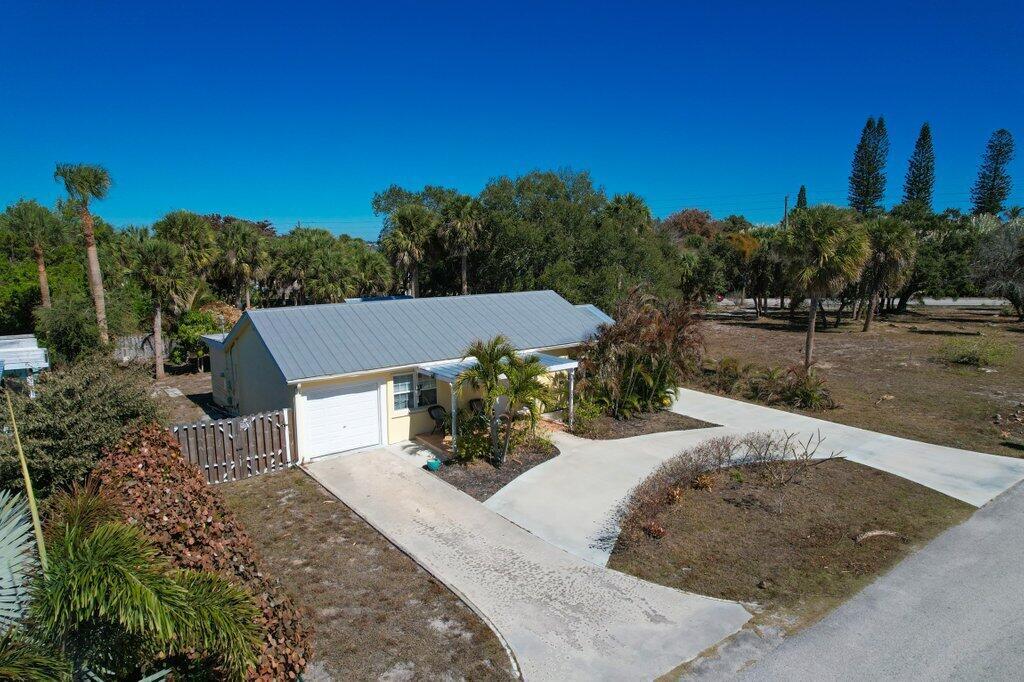 2427 NE Center Street, Jensen Beach, FL 34957, Jensen Beach