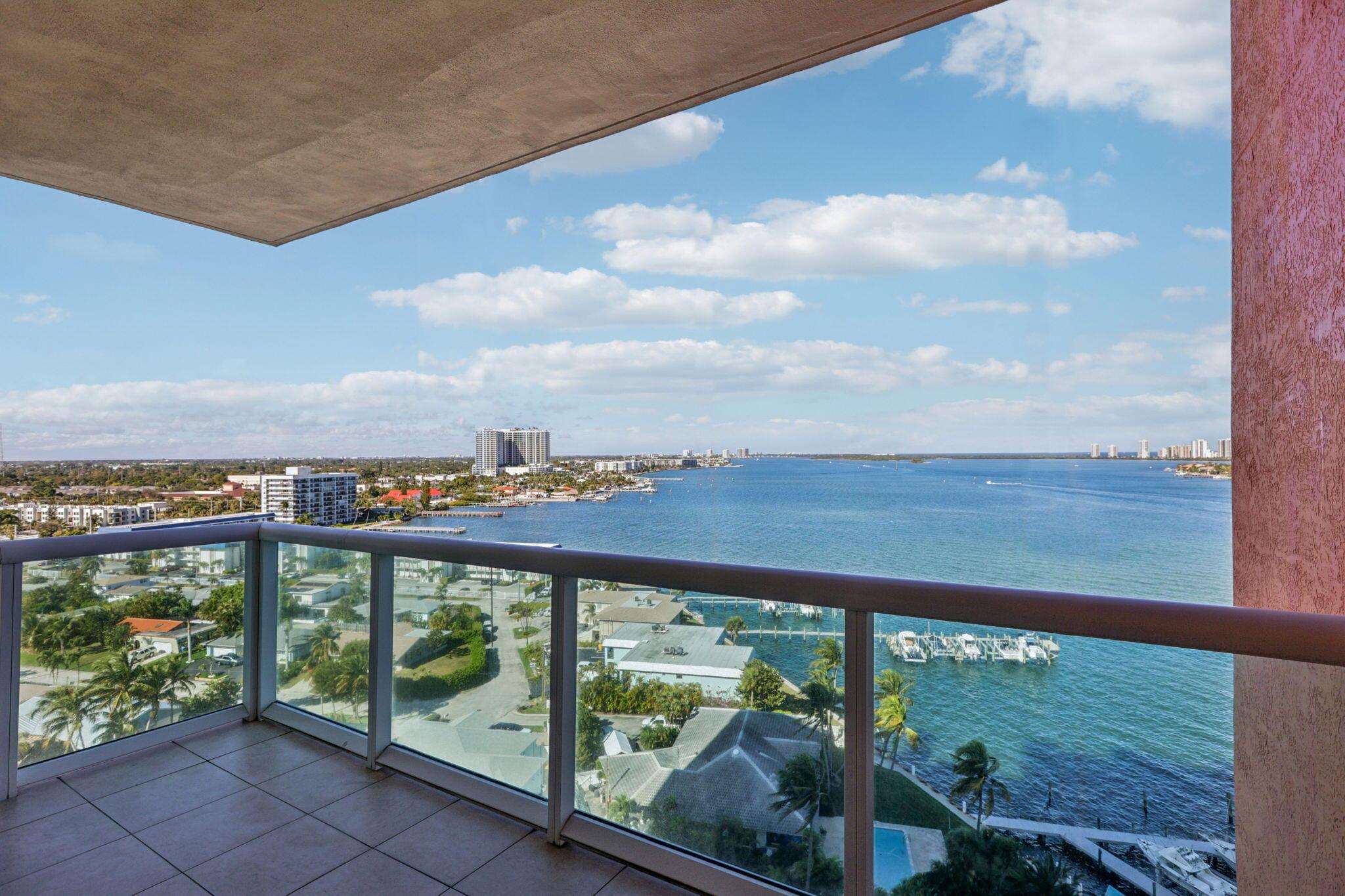 2650 Lake Shore Drive 1404, Riviera Beach, FL 33404, Riviera Beach - Photo 4