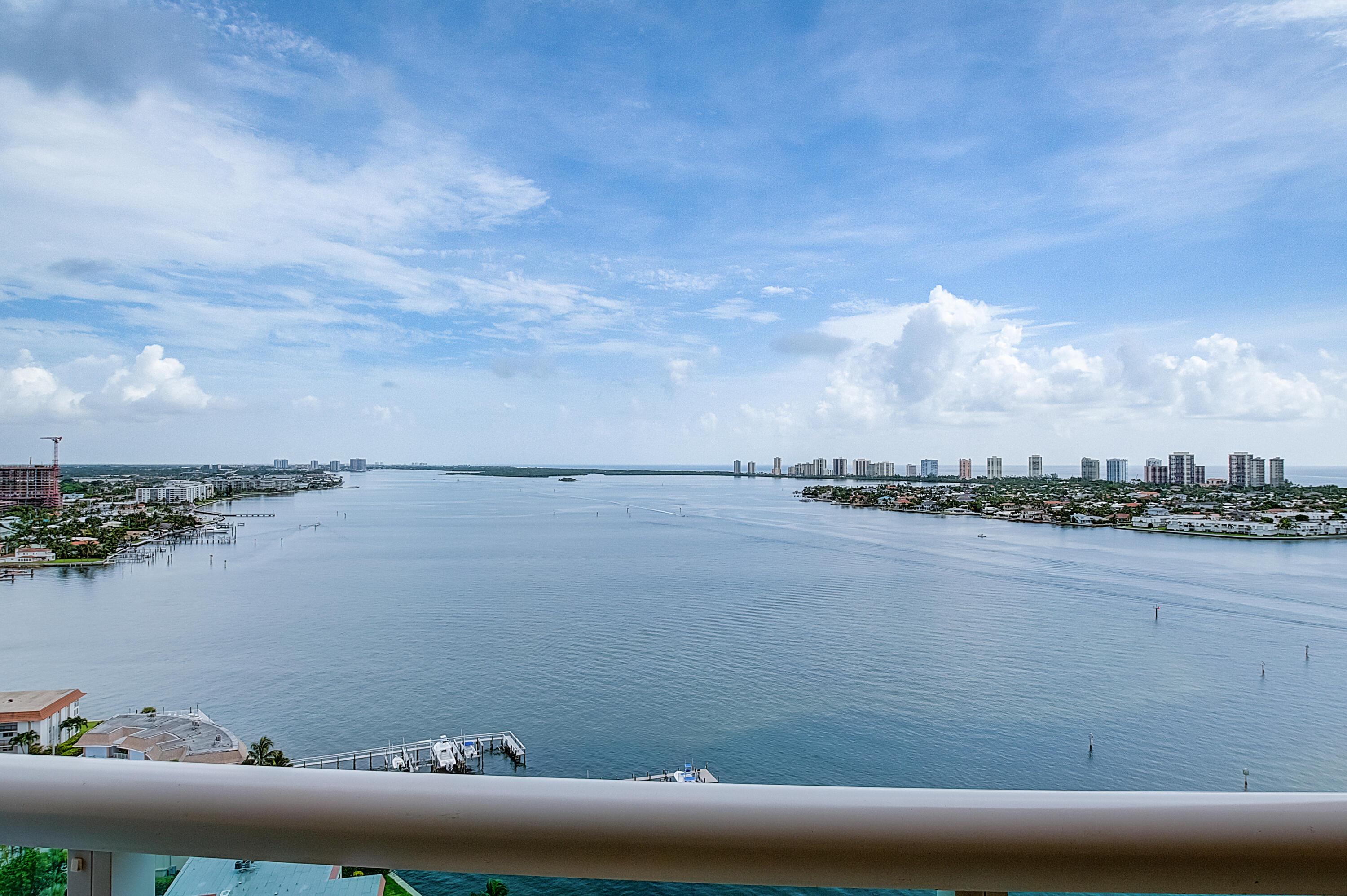 2650 Lake Shore Drive 1404, Riviera Beach, FL 33404, Riviera Beach - Photo 3