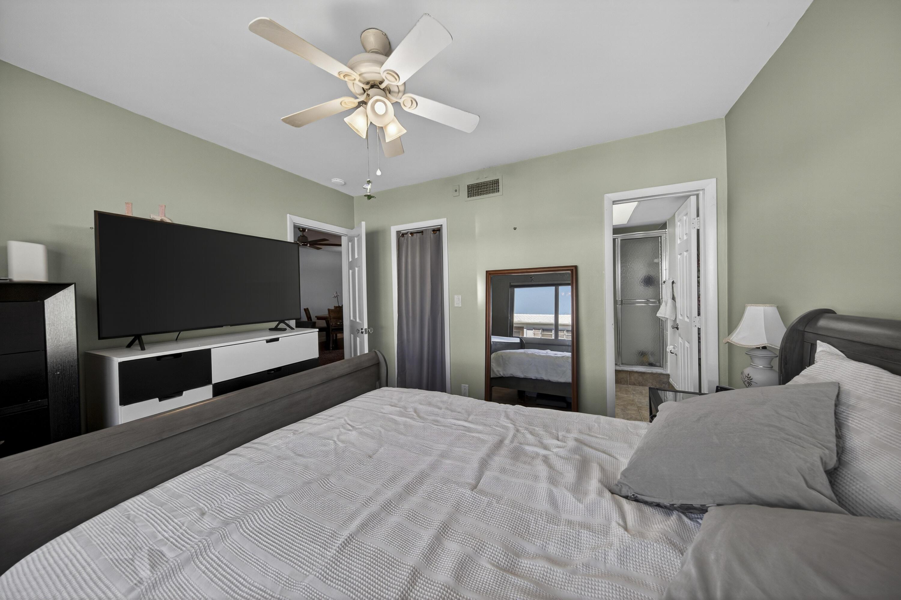 2475 W Golf Boulevard 247, Pompano Beach, FL 33064, Pompano Beach - Photo 5