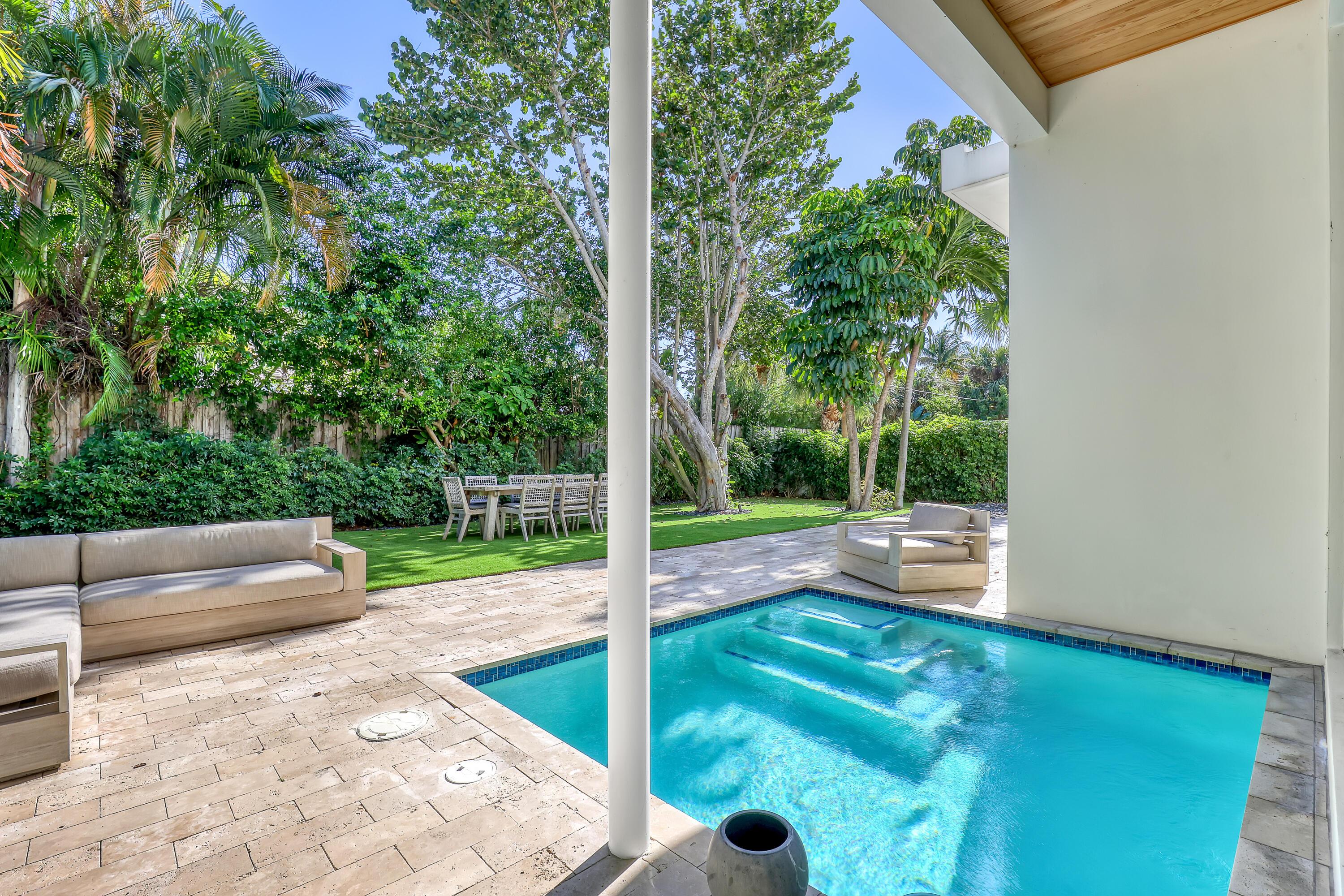 703 NE 5th Street, Delray Beach, FL 33483, Delray Beach - Photo 2