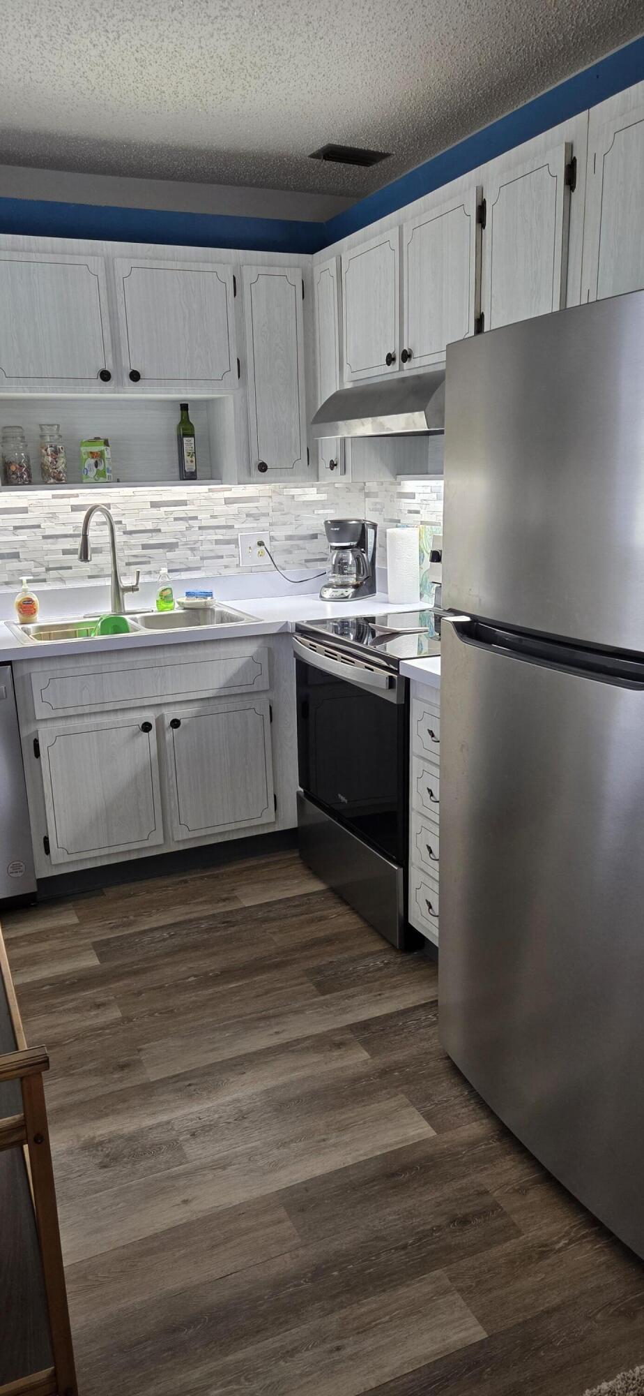 1225 NW 21st Street 1510, Stuart, FL 34994, Stuart - Photo 5