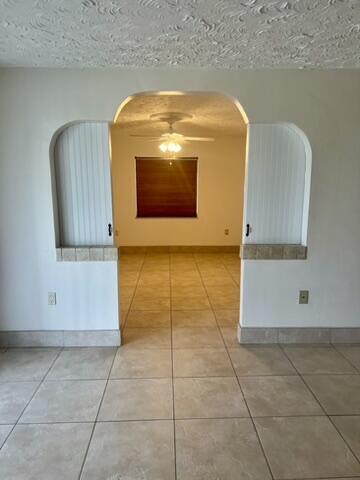 2302 Sunrise 3-201, Fort Pierce, FL 34949, Fort Pierce - Photo 2