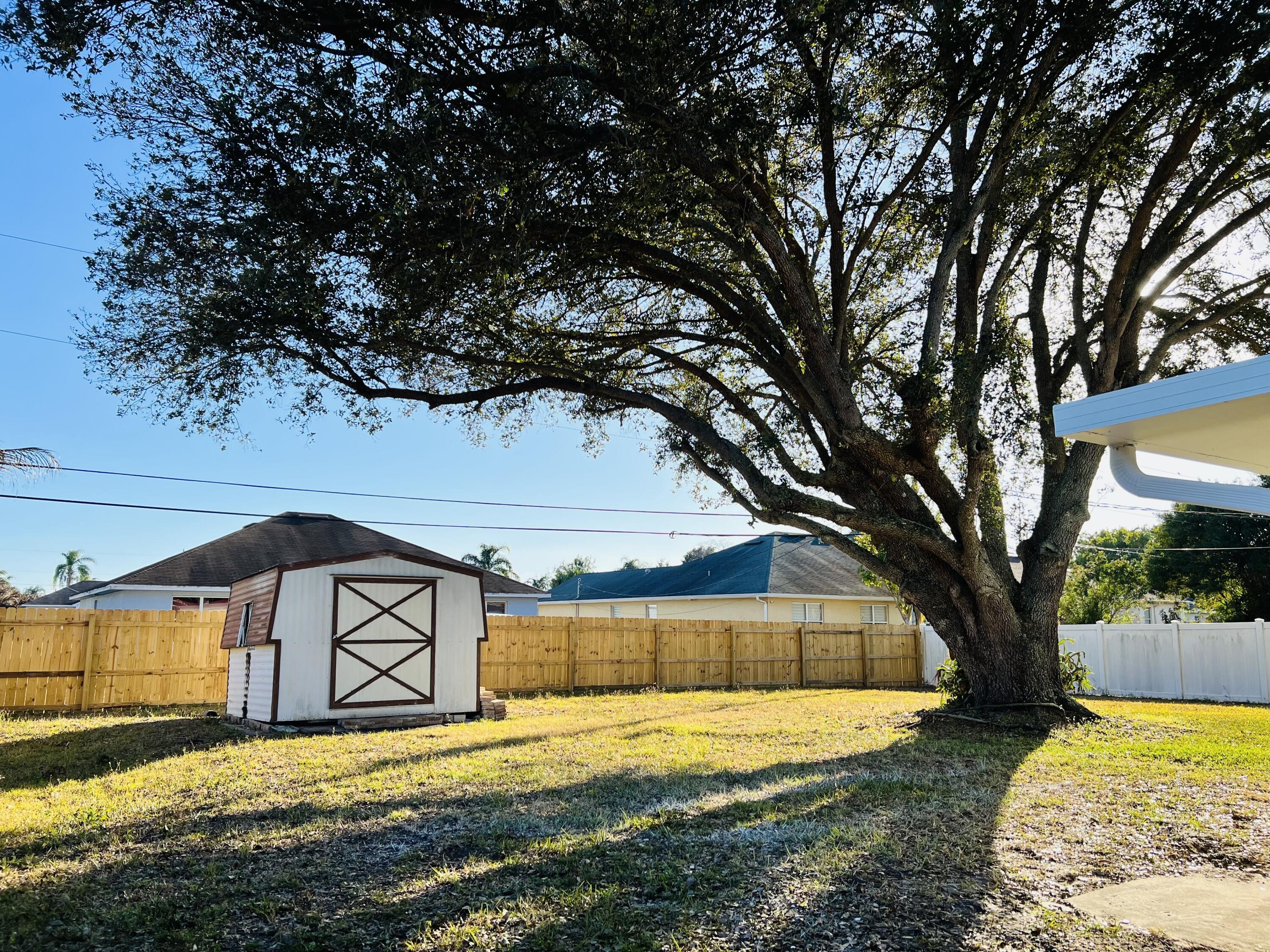 442 SW Lucero Drive, Port St. Lucie, FL 34983, Port St. Lucie - Photo 5