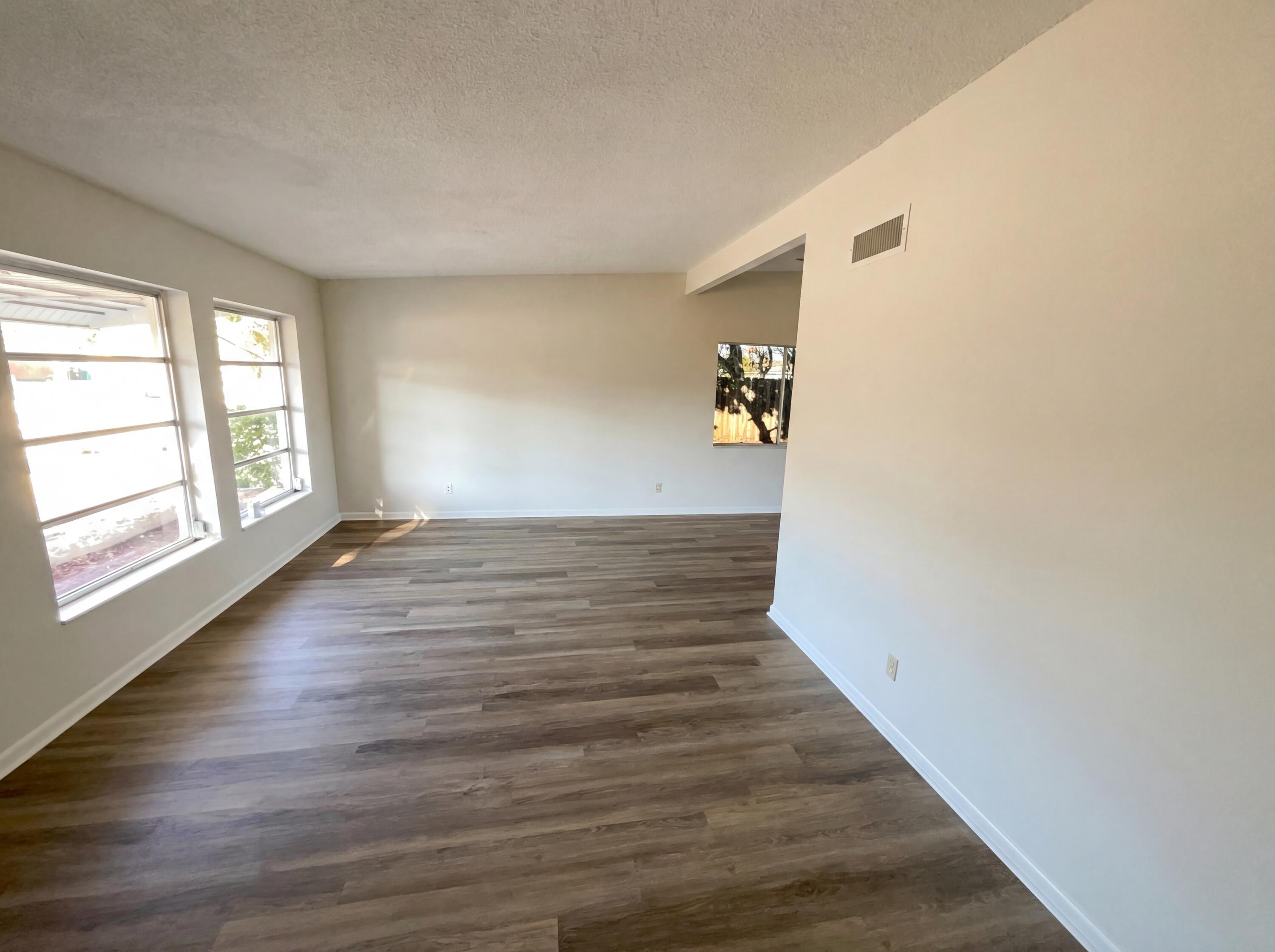 141 SE Calmoso Drive, Port St. Lucie, FL 34983, Port St. Lucie - Photo 3